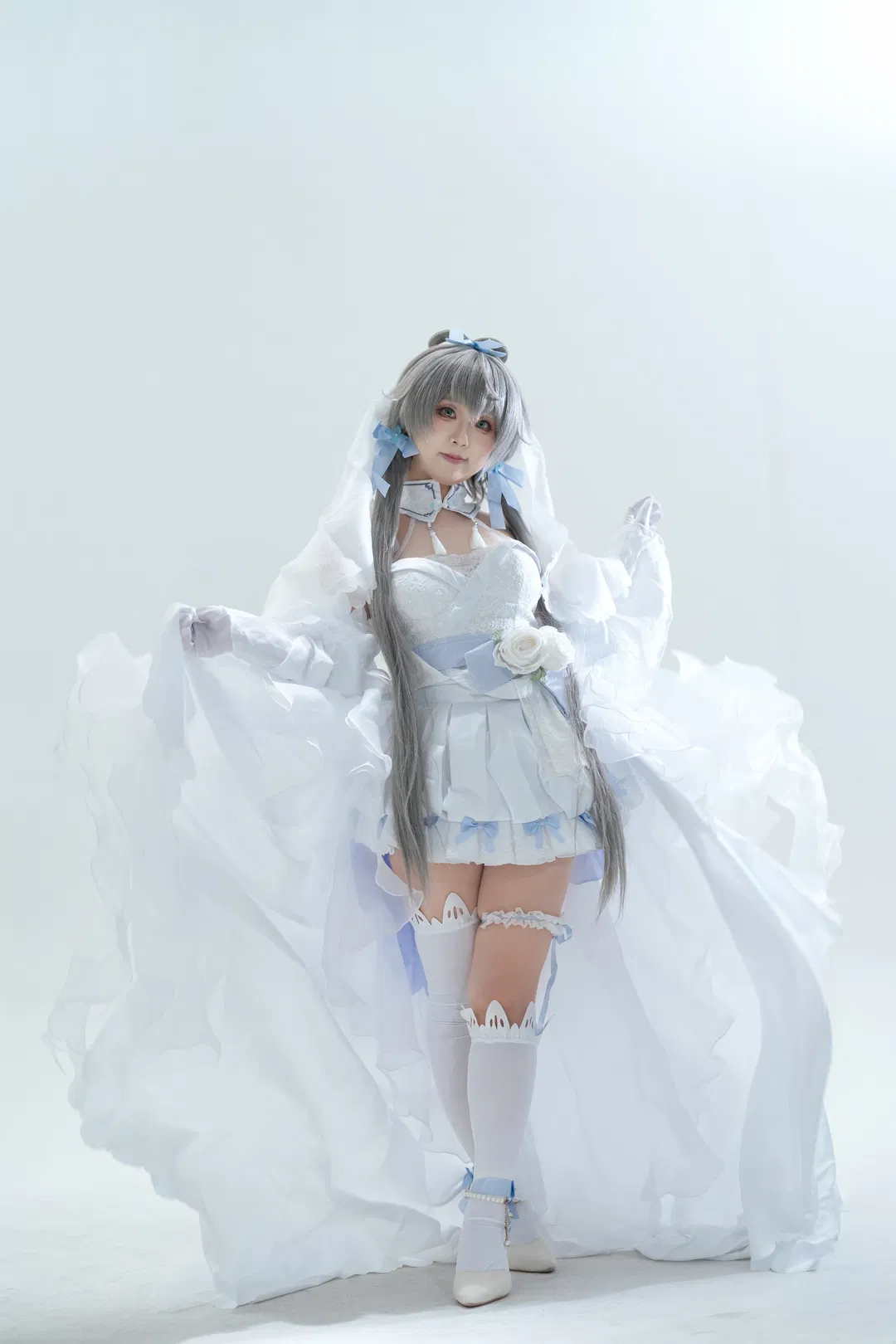 洛天依花嫁cos 动态感拍照姿势分享 - 第 2 张