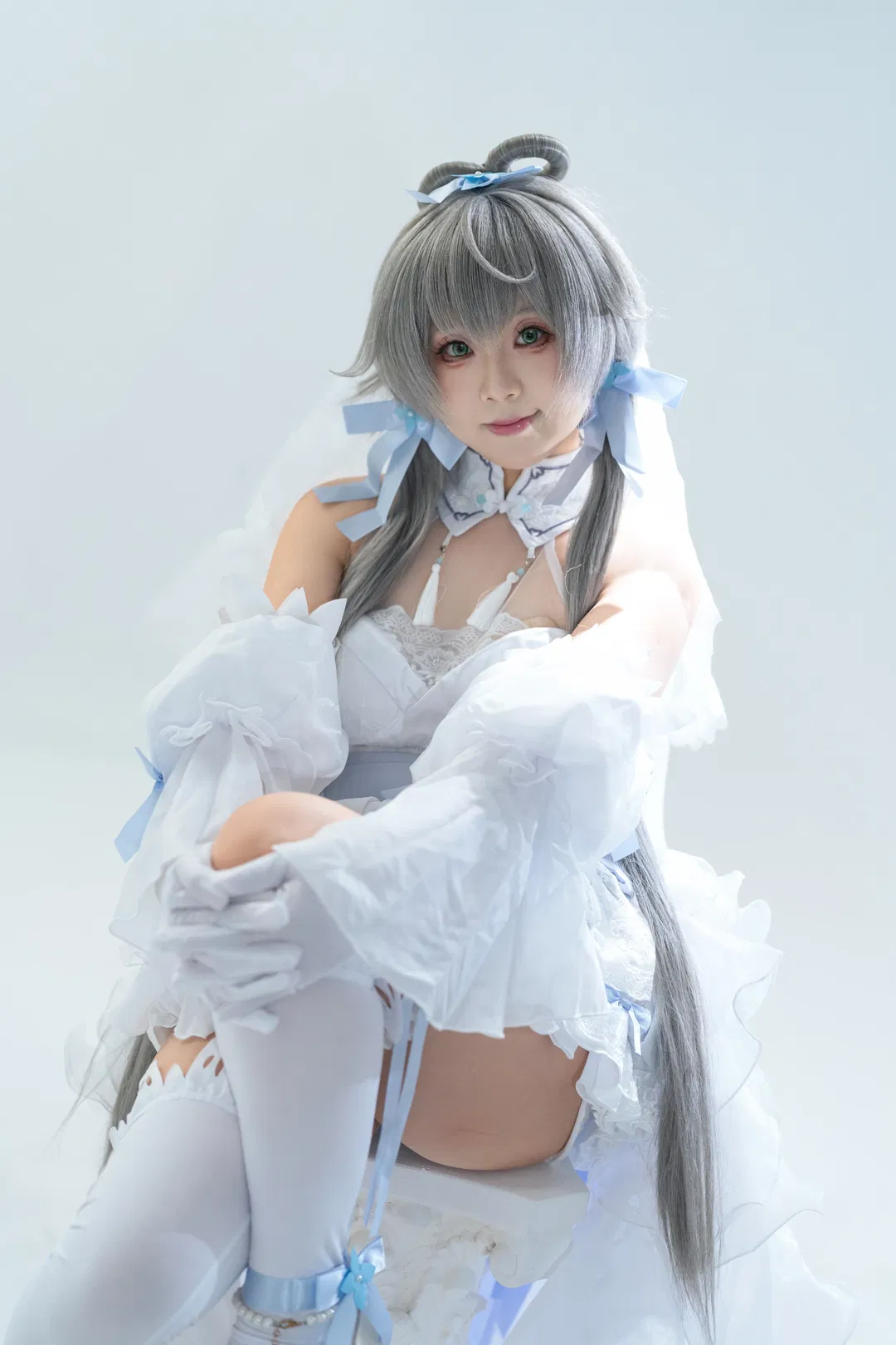 洛天依花嫁cos 动态感拍照姿势分享 - 第 3 张