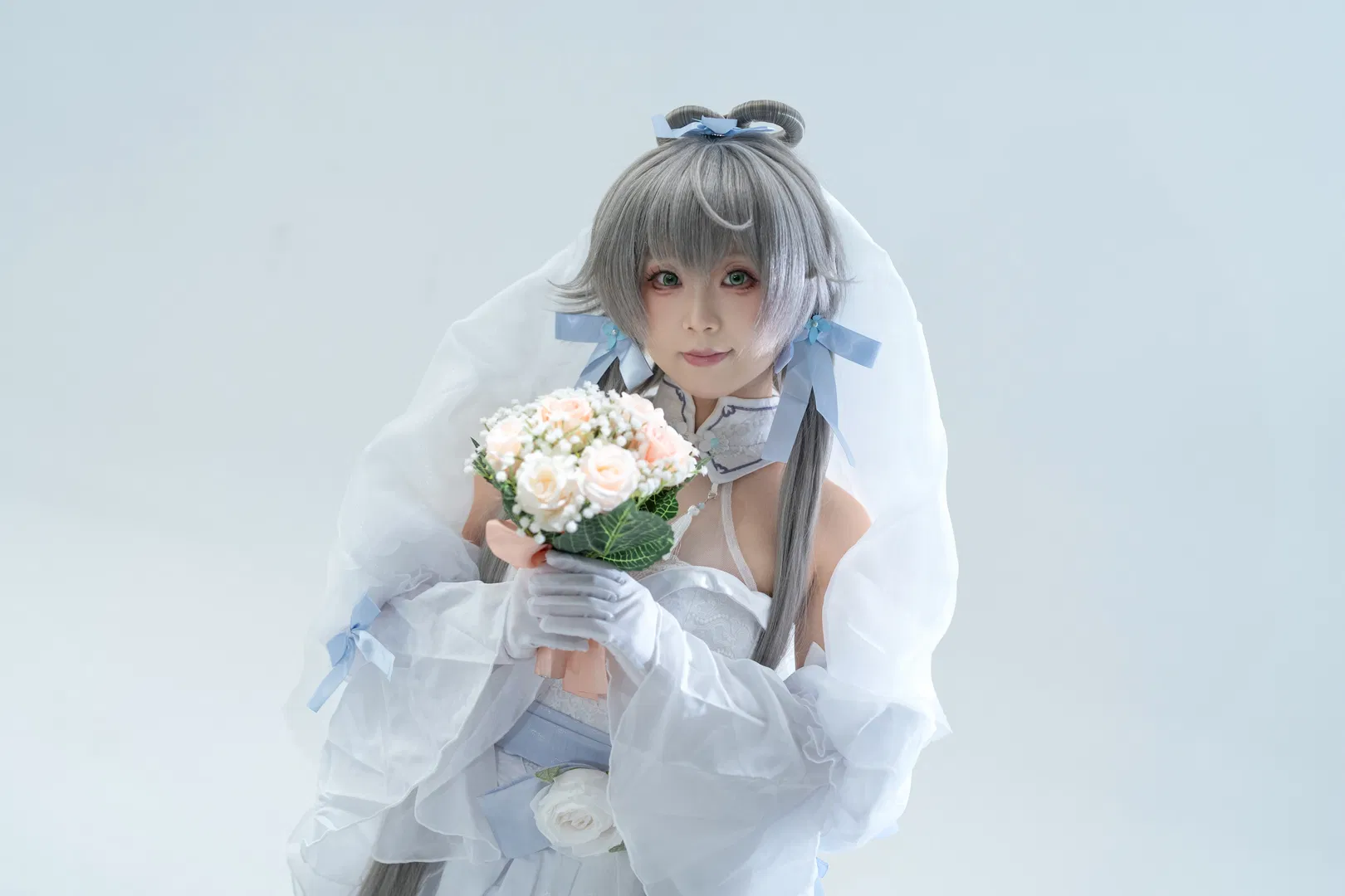 洛天依花嫁cos 动态感拍照姿势分享 - 第 9 张