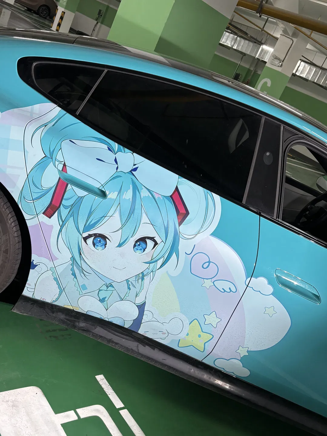 【初音未来cos】海湾蓝新皮肤，在车库拍出绝美质感 - 第 7 张