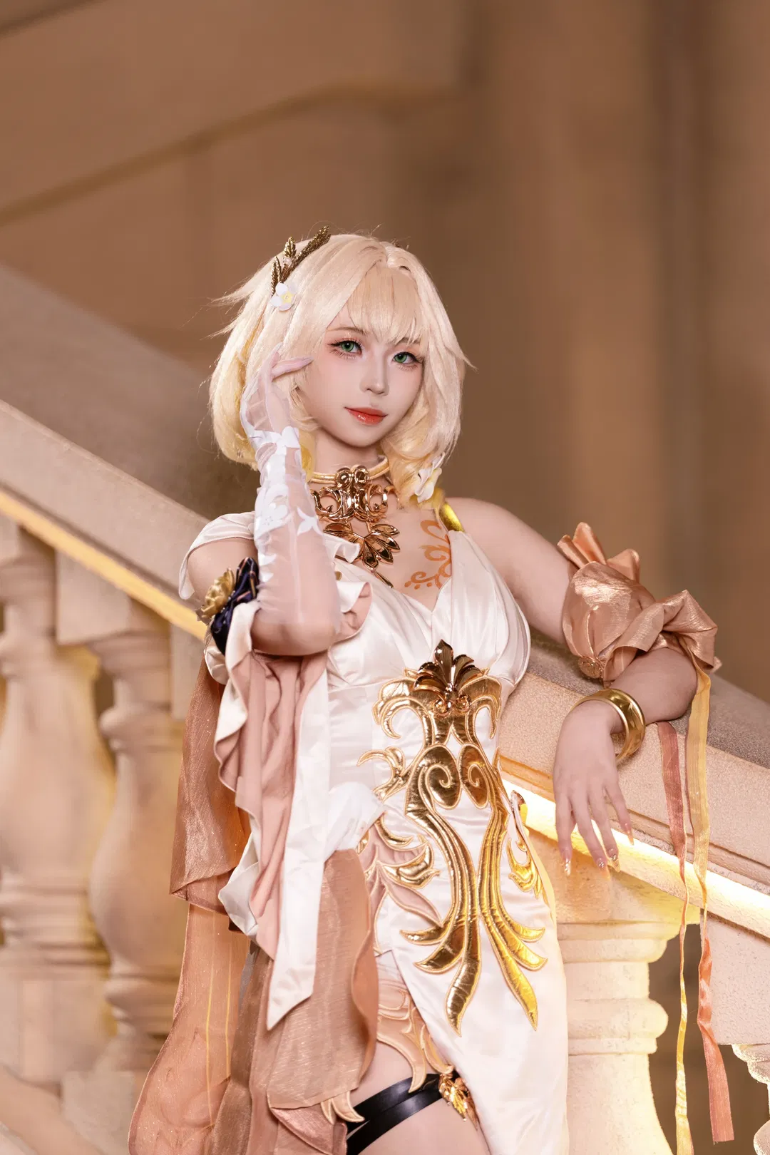 【阿格莱雅cos】崩坏星穹铁道：金色流光与命运交织的正片记录 - 第 3 张