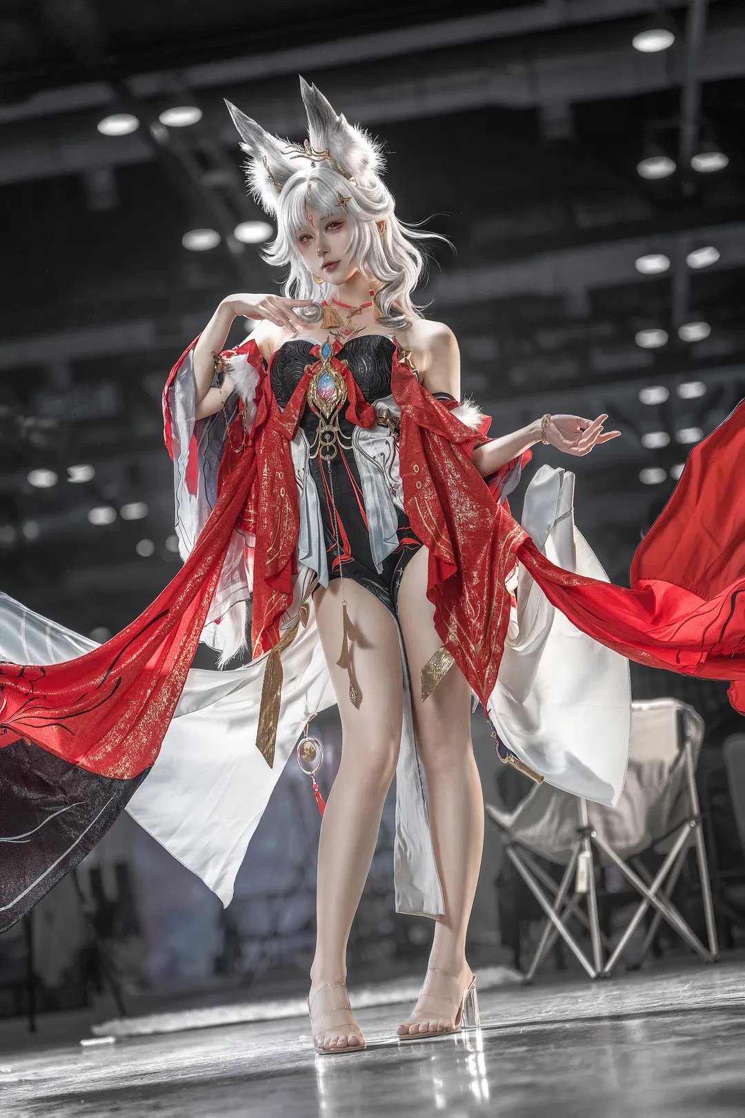 【心月狐cos】鳴潮心月狐漫展場照大放送 - 第 1 張