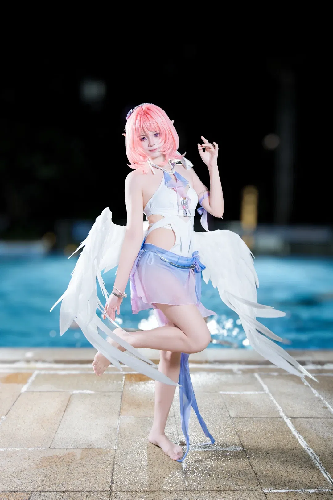 [Remielle cosplay] Zenless Zone Zero: A summer poolside rendezvous - Image 12