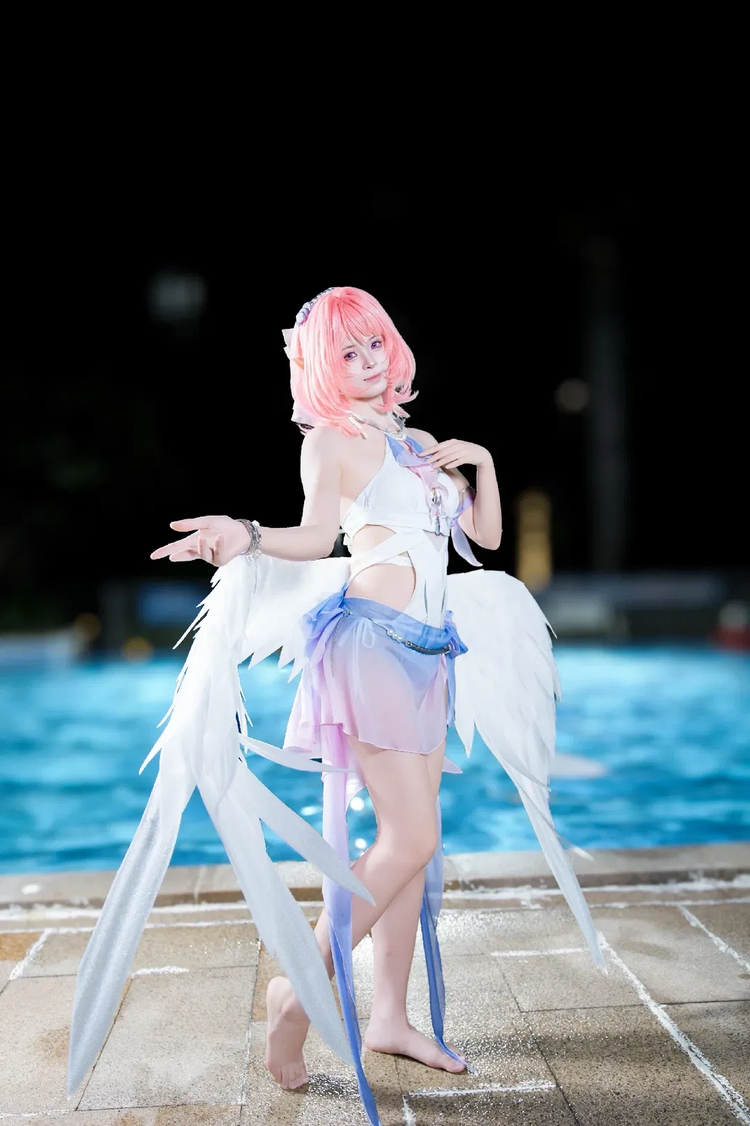 [Remielle cosplay] Zenless Zone Zero: A summer poolside rendezvous - Image 9