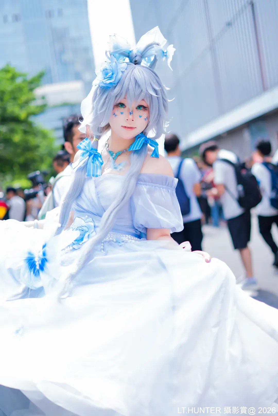 【洛天依cos】蓝白婚纱风闪耀萤火虫漫展 - 第 3 张