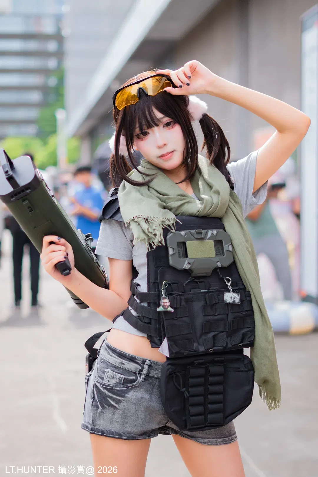 【乌鲁鲁cos】三角洲萤火虫漫展的战术风穿搭 - 第 2 张