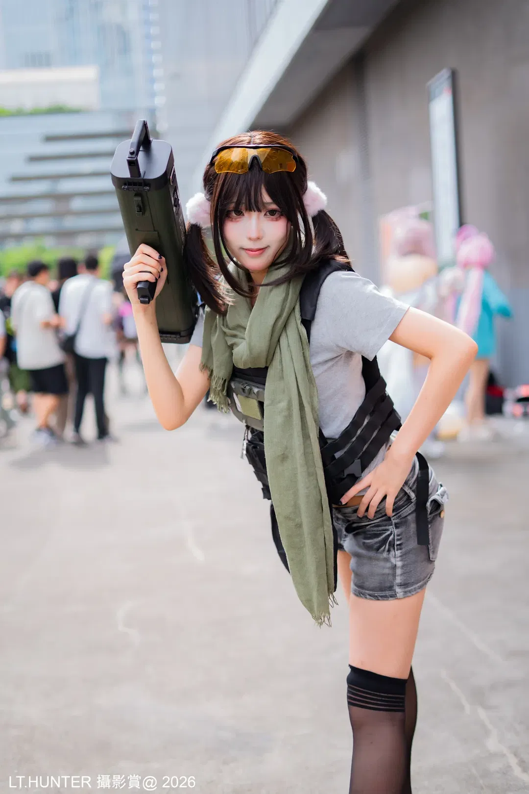 【乌鲁鲁cos】三角洲萤火虫漫展的战术风穿搭 - 第 3 张
