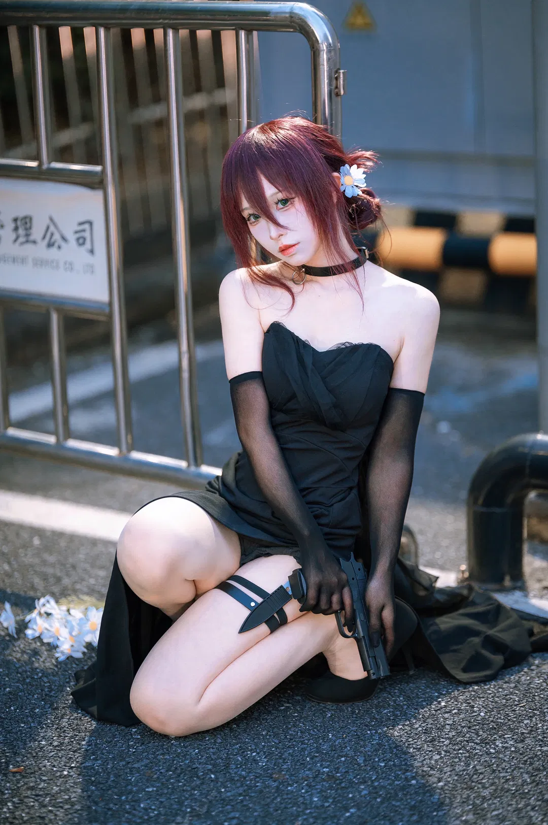 【蕾塞cos】电锯人黑礼服漫展场外拍摄