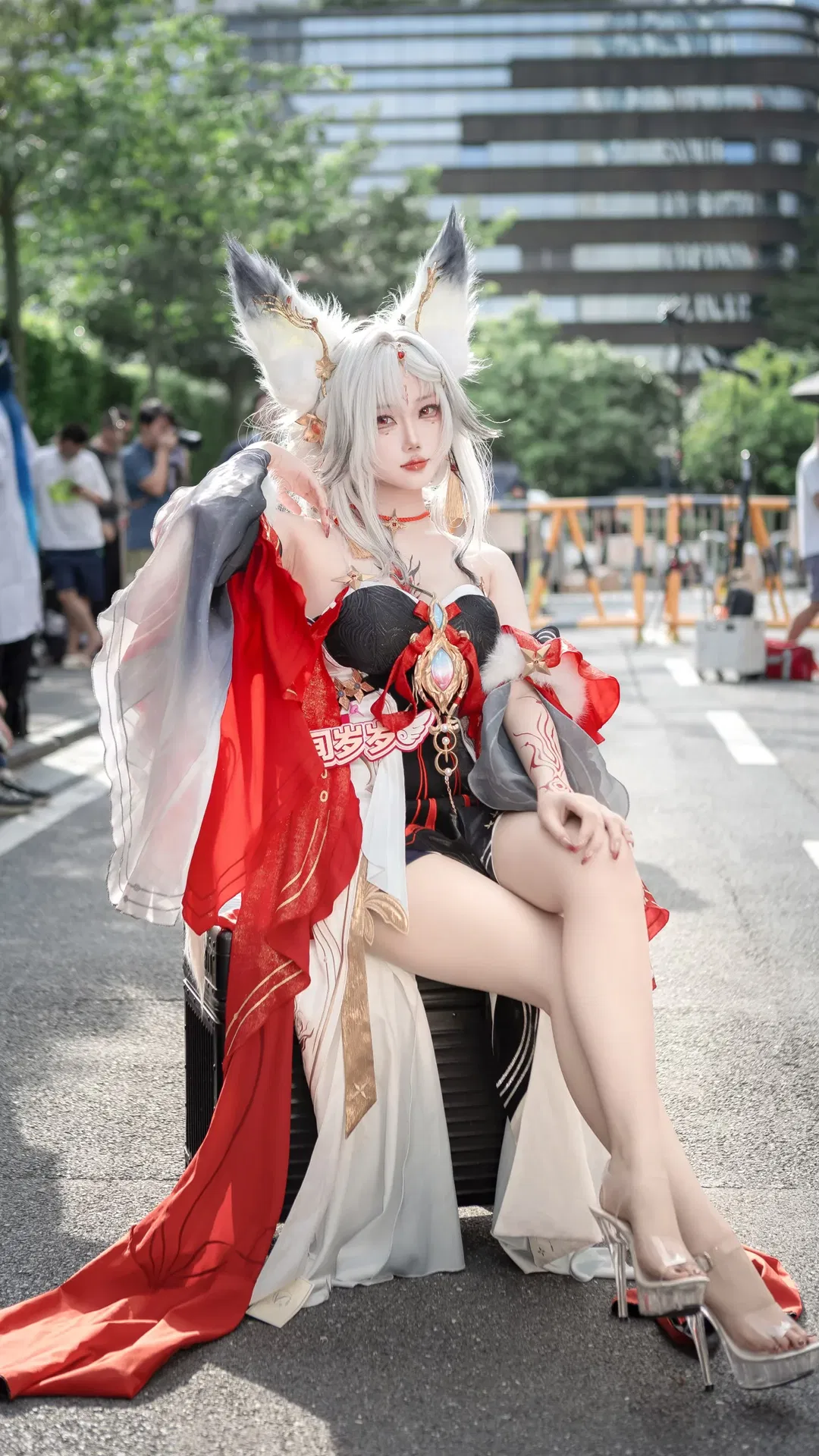 【心月狐cos】鸣潮漫展场外自然光返图 - 第 2 张