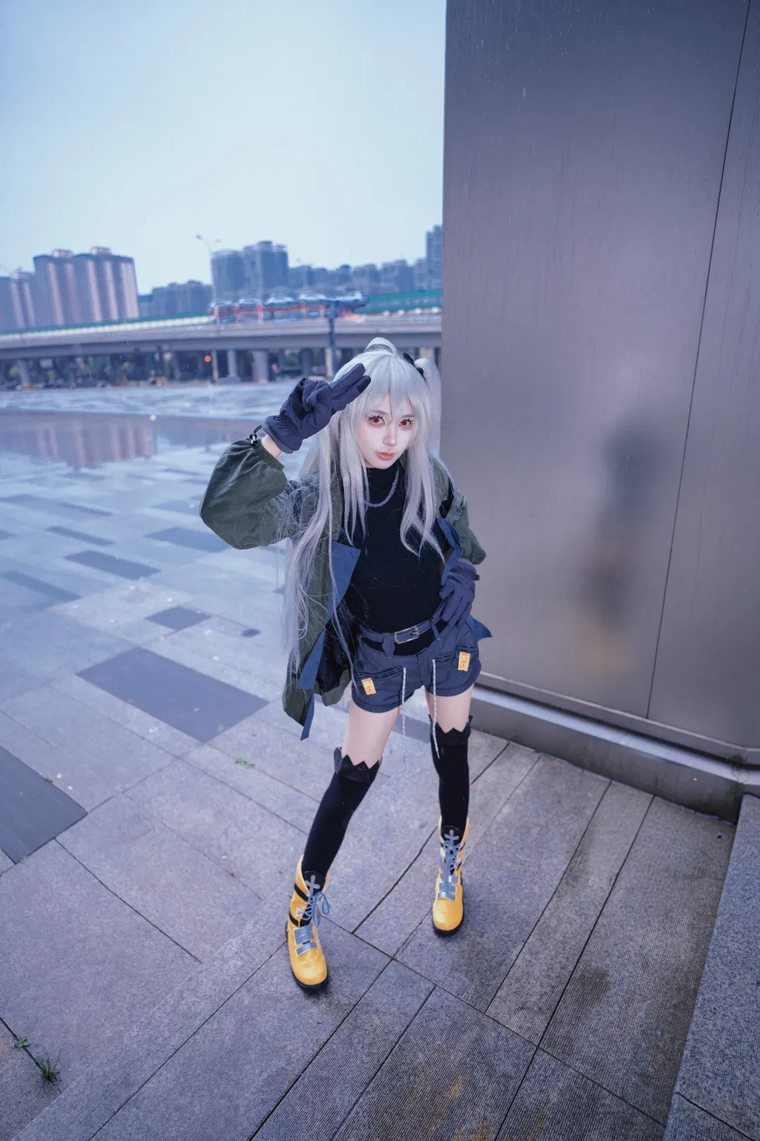 【斯卡蒂cos】明日方舟下一顿午茶，街头战术风出街 - 第 2 张