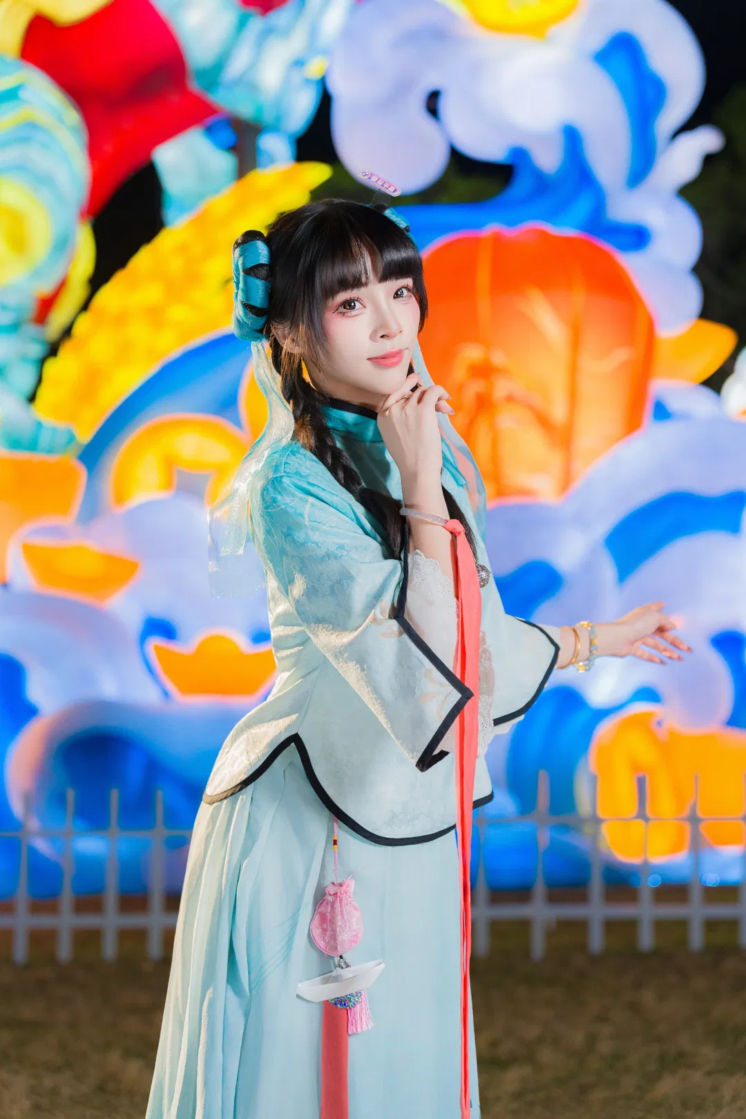 【中秋灯会cos】新中式穿搭夜游，氛围感拉满 - 第 2 张