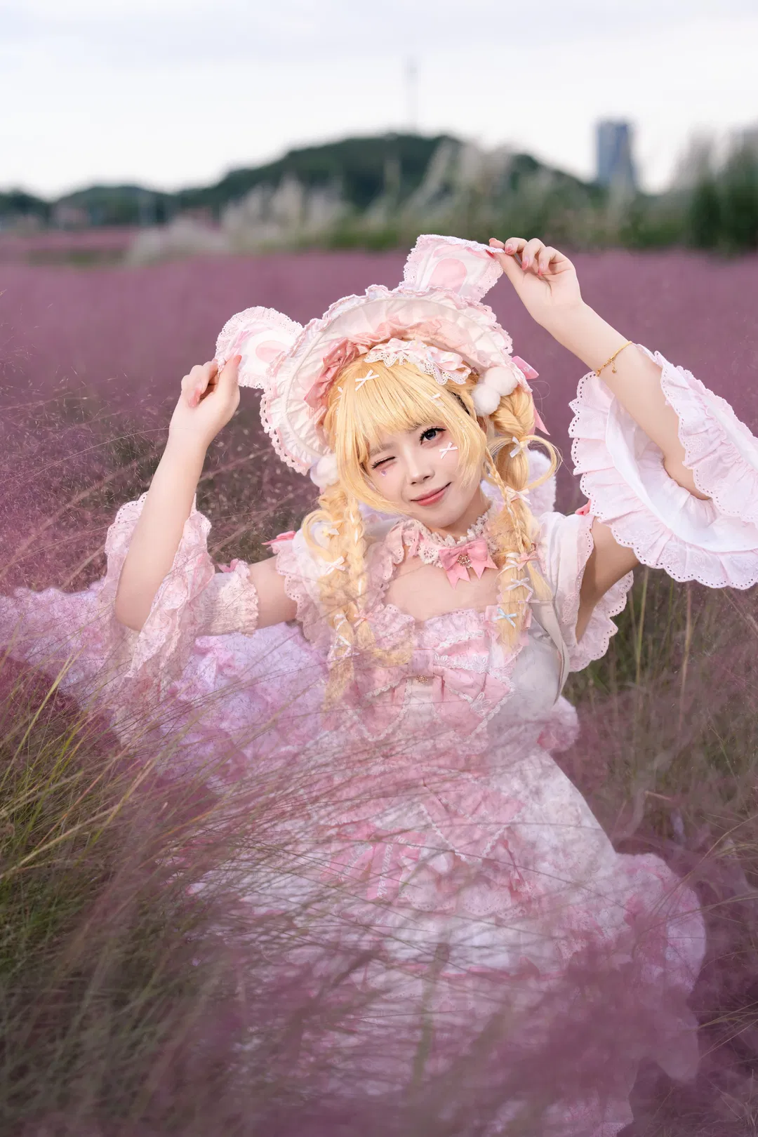 粉黛花海里的Lolita实拍，这套粉白搭配绝了 - 第 7 张