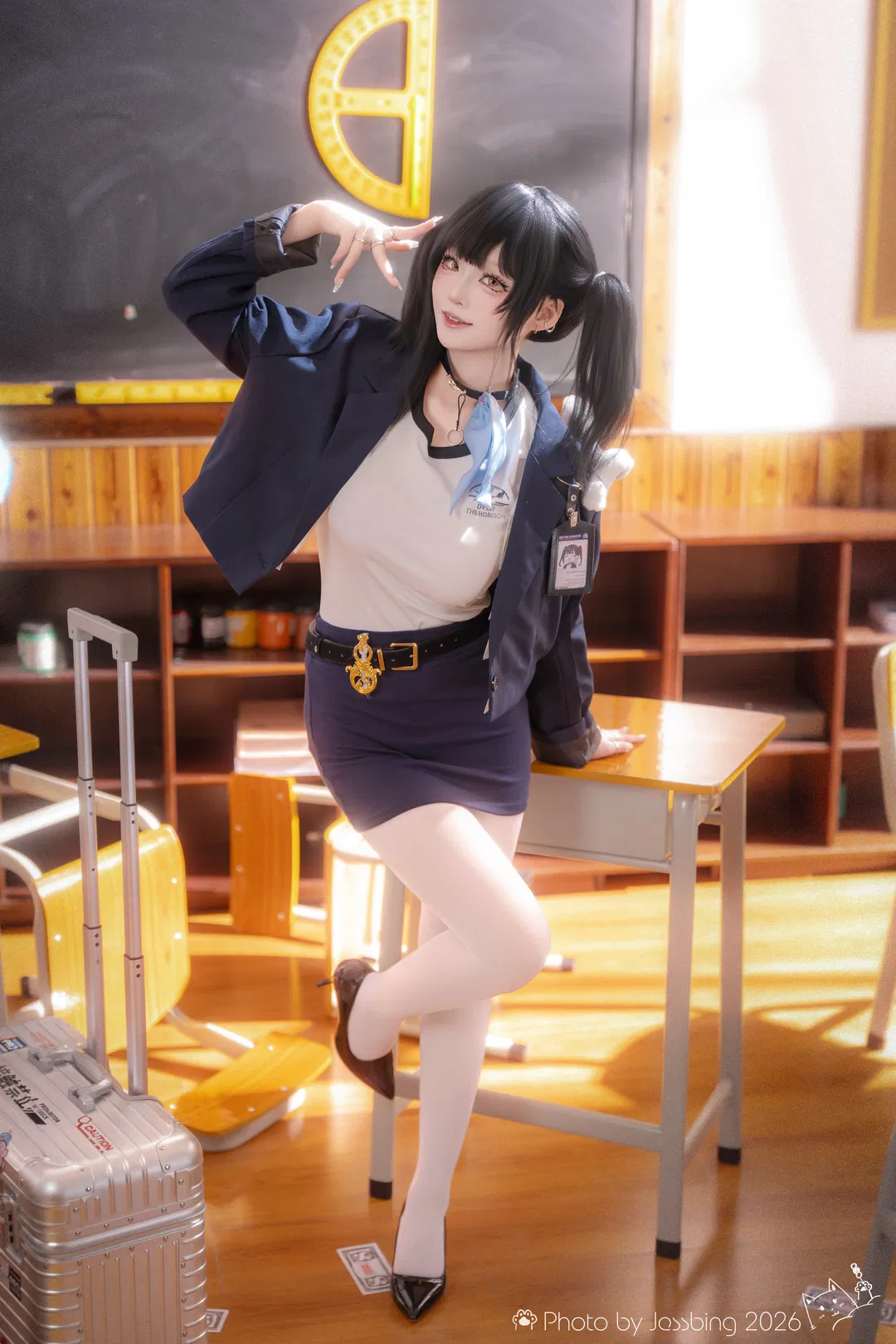 【索拉cos】胜利女神教室场景的午后光影 - 第 4 张