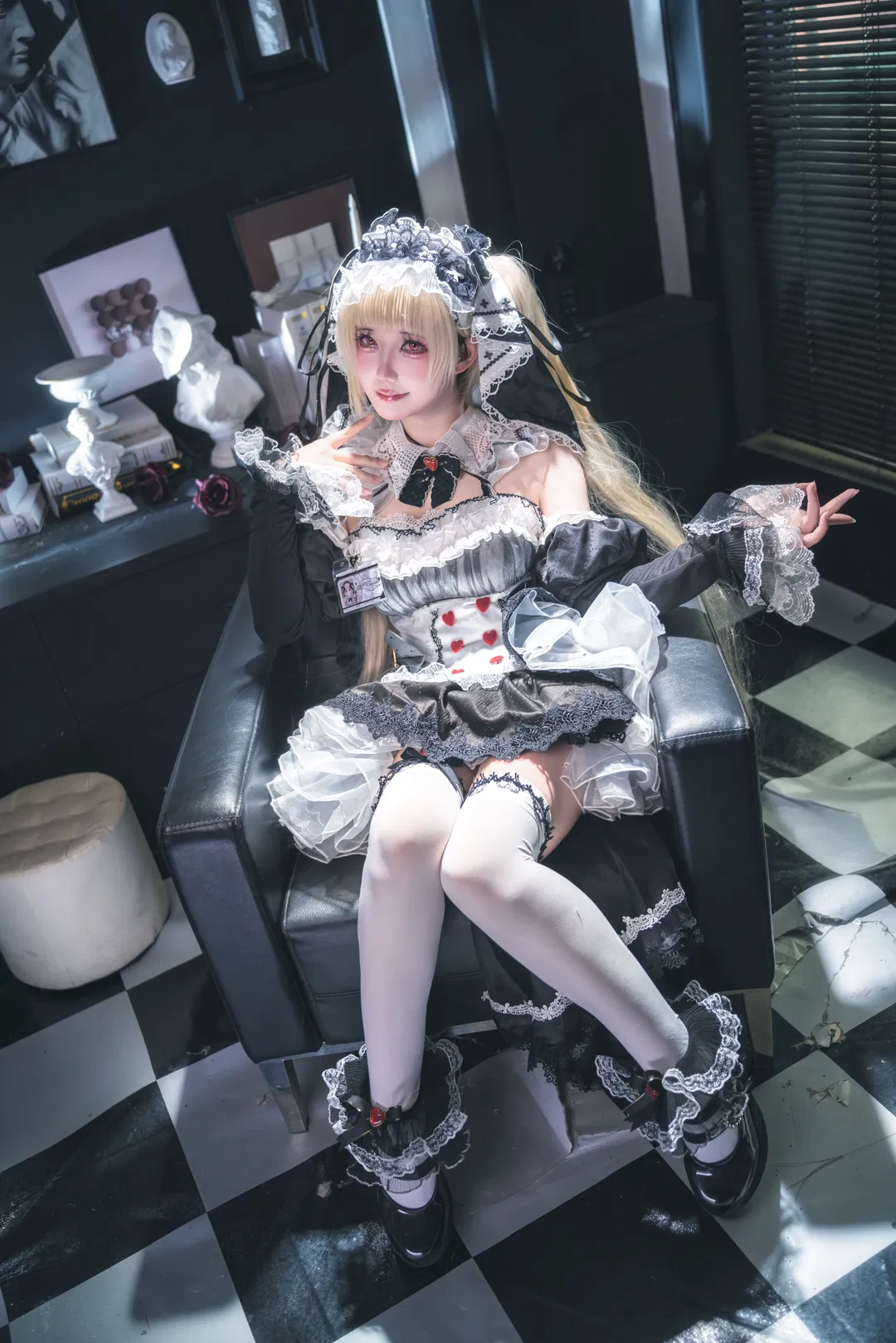 【可畏cos】碧蓝航线女仆正片拍摄记录