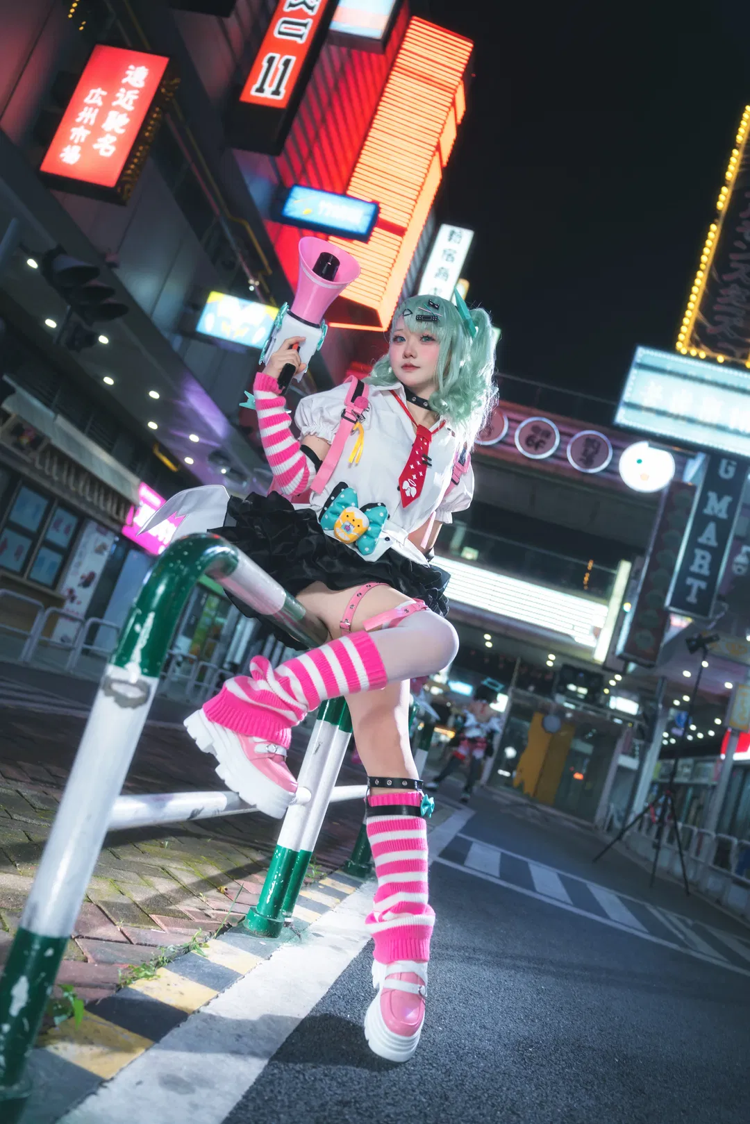 【千夏cos】絕區零夜色街頭的正片拍攝記錄