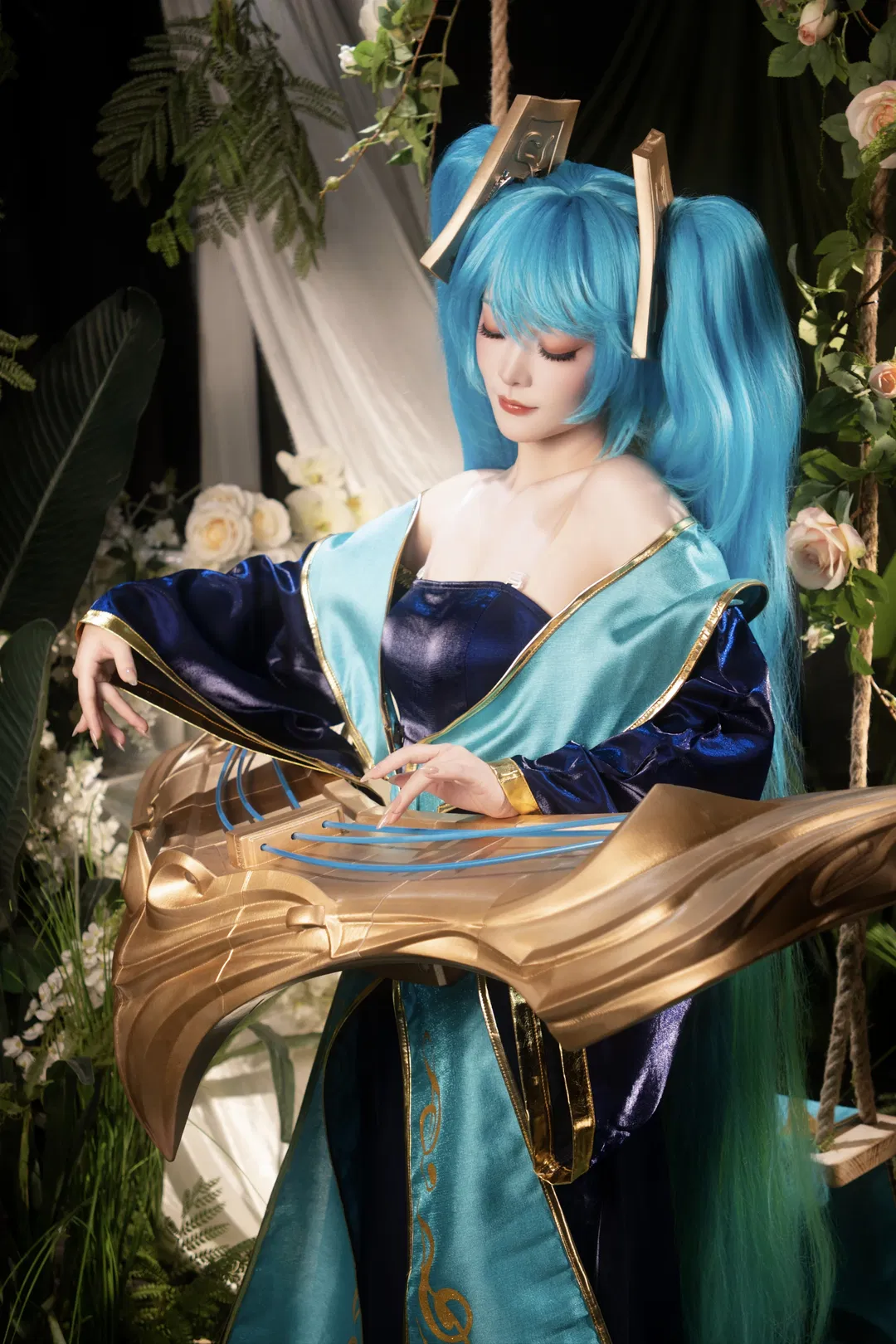 【琴女娑娜cos】静谧丛林里拨动琴弦 - 第 3 张