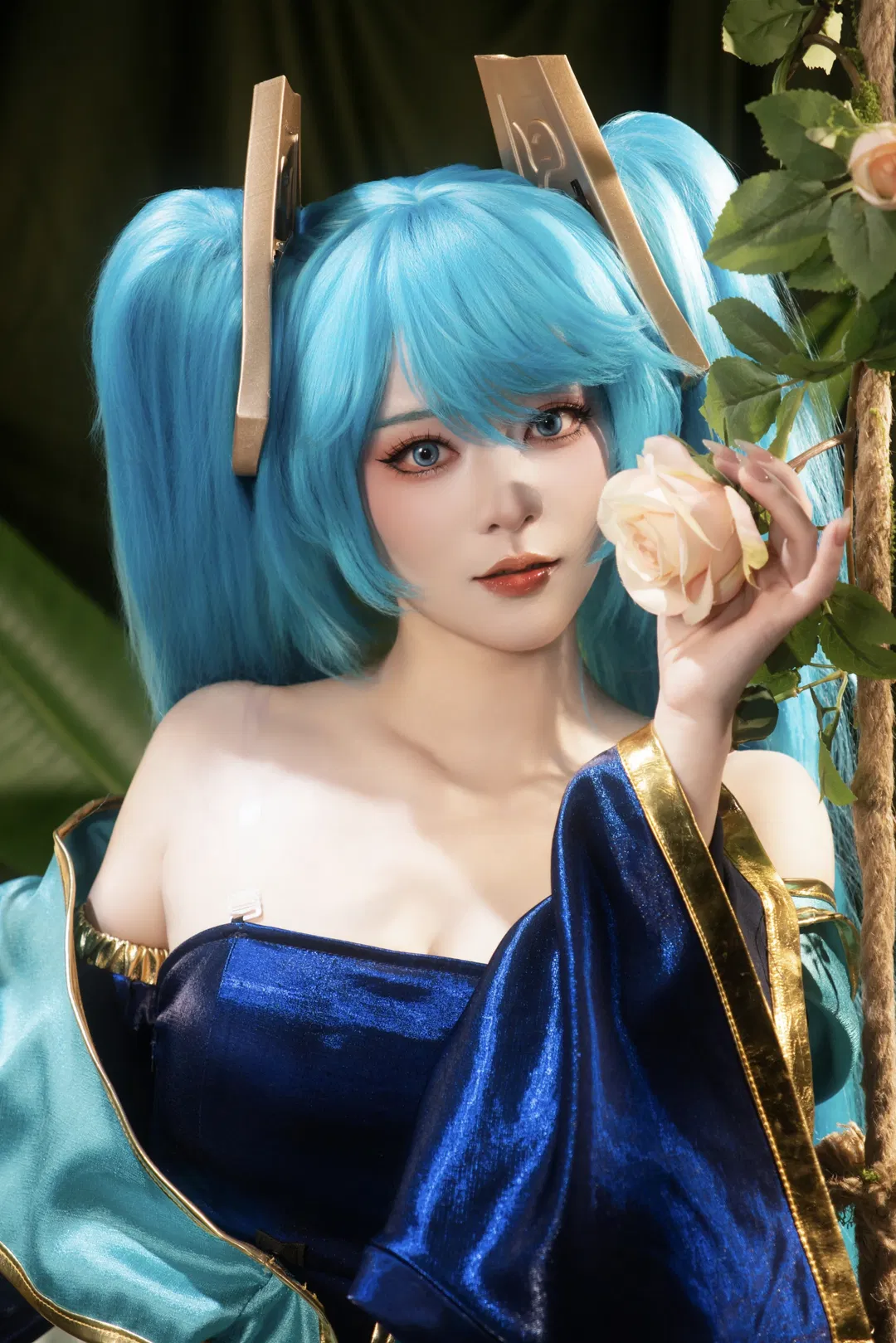【琴女娑娜cos】静谧丛林里拨动琴弦 - 第 4 张
