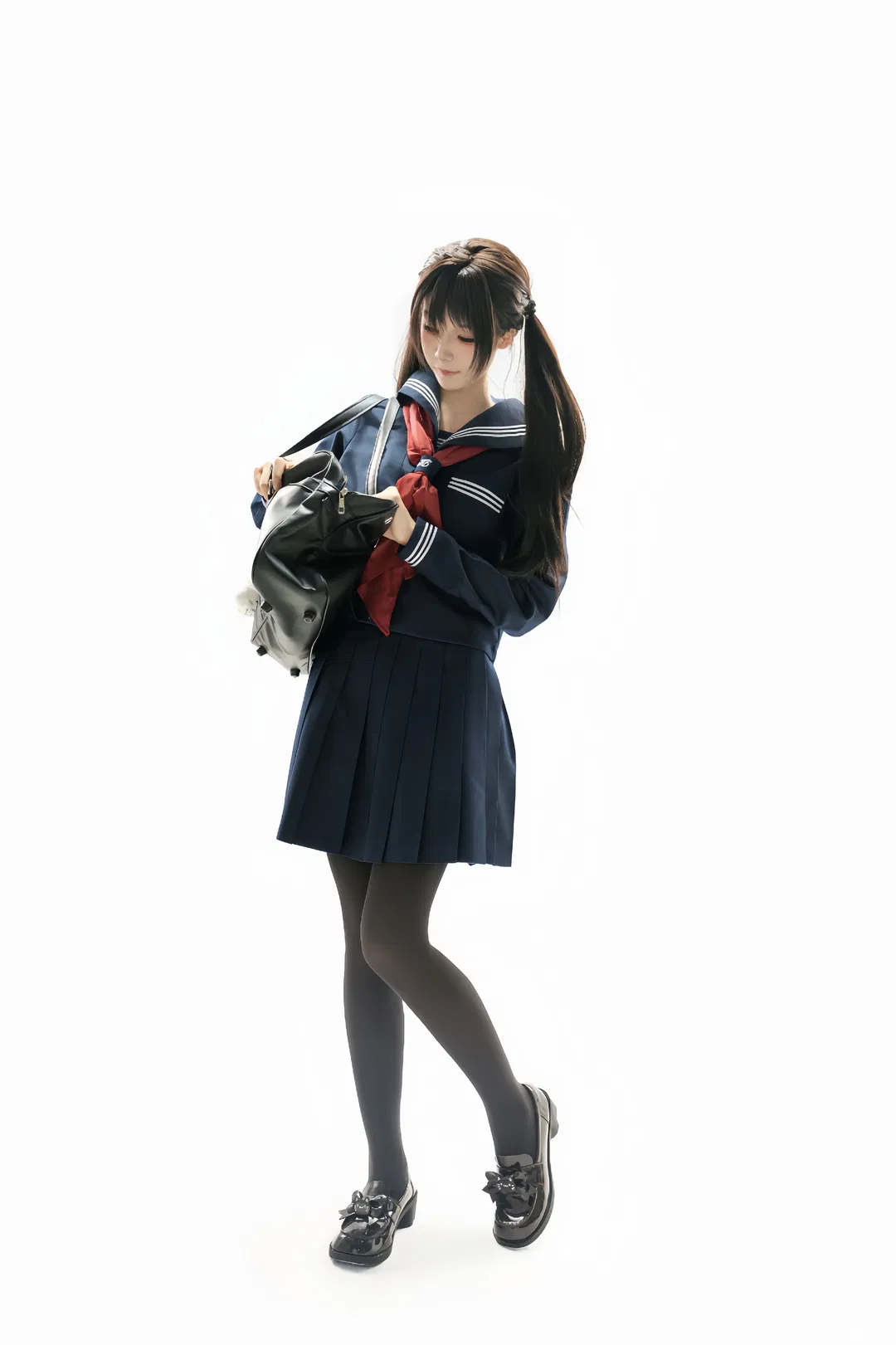 同人產糧節的雙馬尾學妹，JK水手服與厚黑絲的日常 - 第 2 張