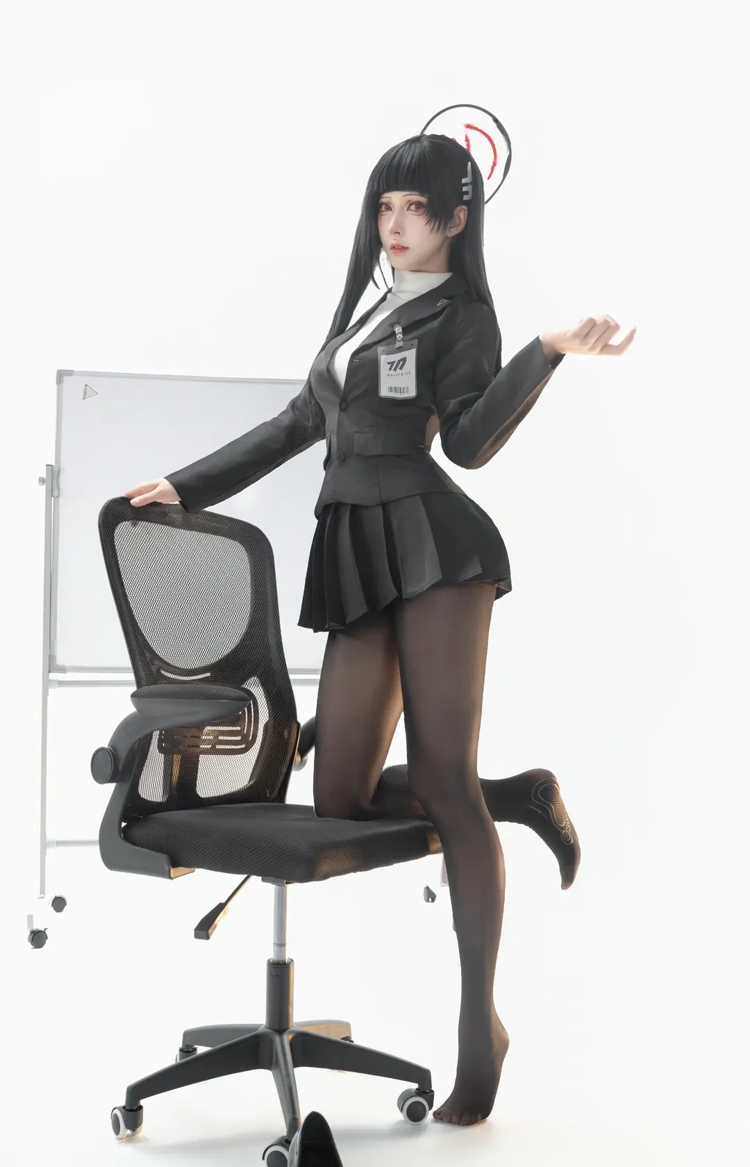 【调月莉音cos】蔚蓝档案的OL速写模特 - 第 3 张