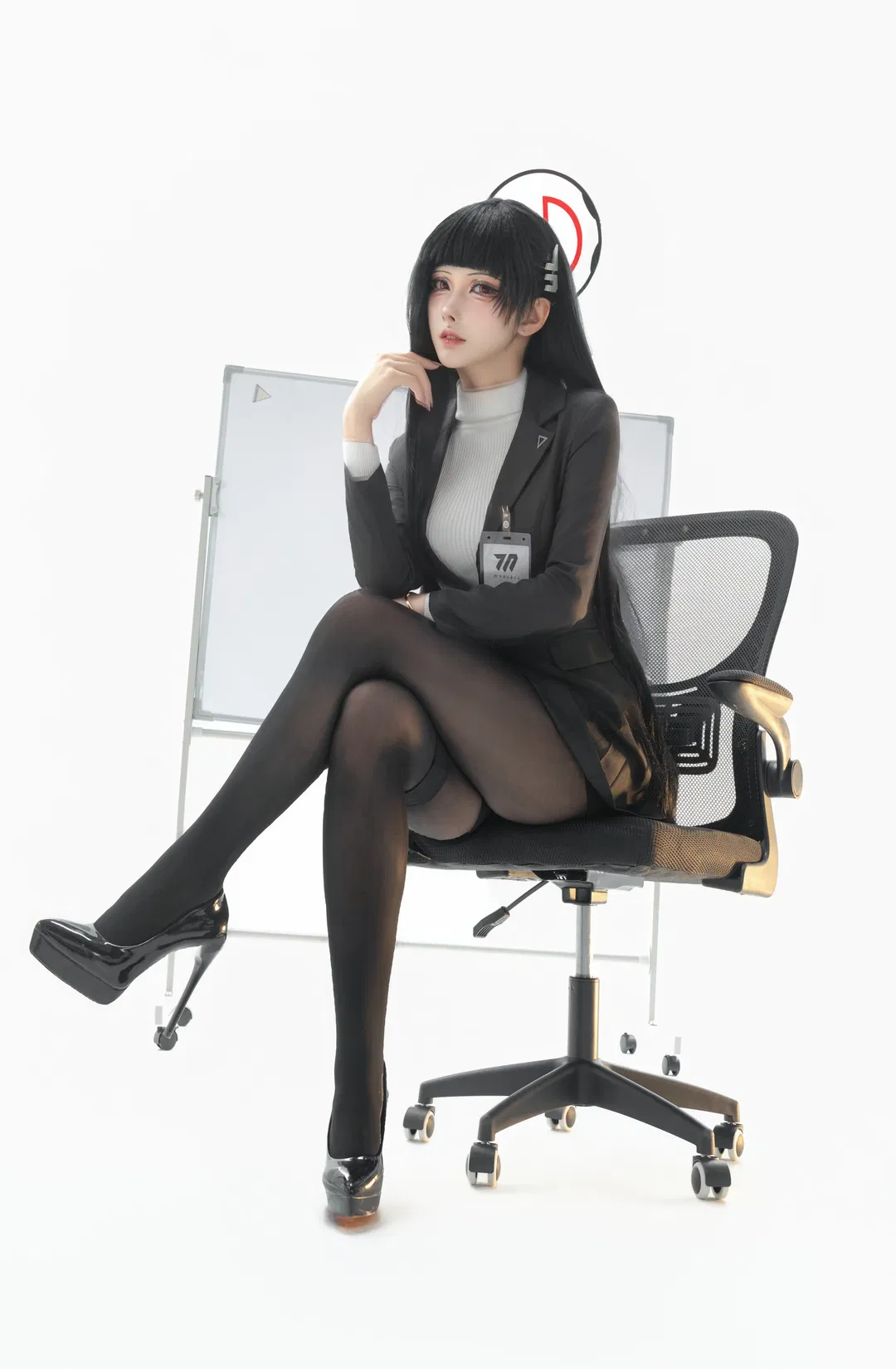 【调月莉音cos】千年科学学园的职场黑丝御姐 - 第 2 张