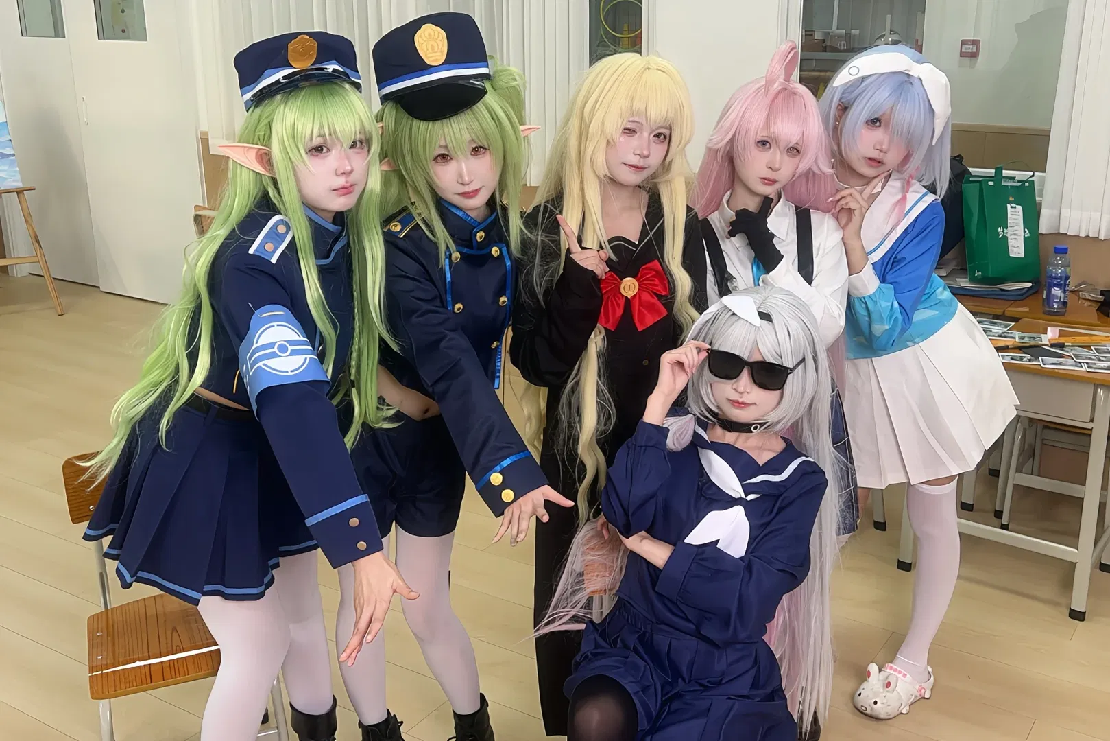 蔚蓝档案阿罗娜cos 这套制服和假发质感直接拉满 - 第 1 张