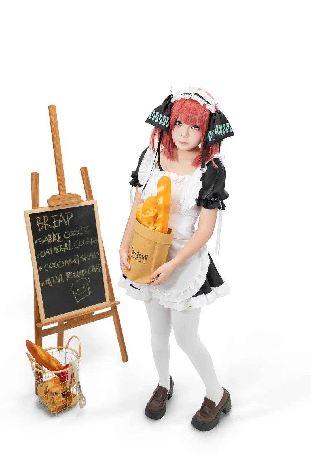 【中野二乃cos】五等分的花嫁女仆装扮，动作细节全解析 - 第 2 张