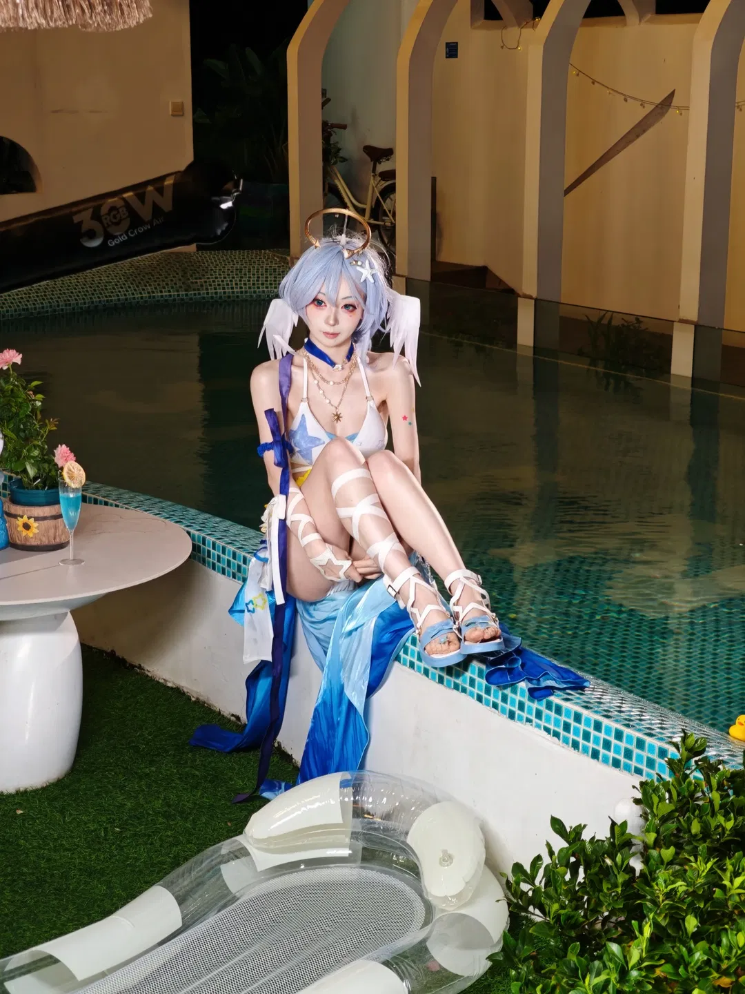 知更鸟cos 崩坏星穹铁道泳池夜拍花絮 - 第 5 张