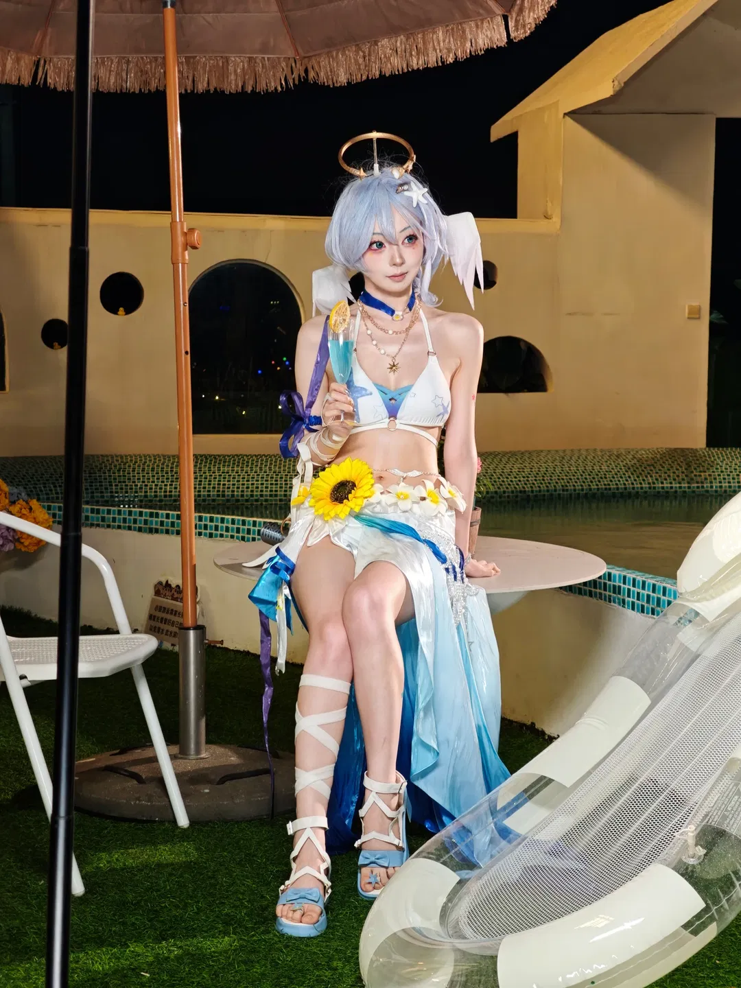 知更鸟cos 崩坏星穹铁道泳池夜拍花絮 - 第 7 张