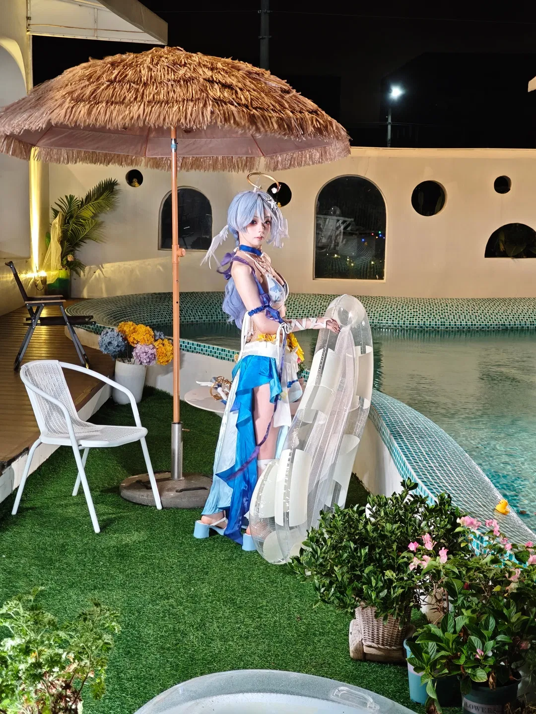 知更鸟cos 崩坏星穹铁道泳池夜拍花絮 - 第 9 张