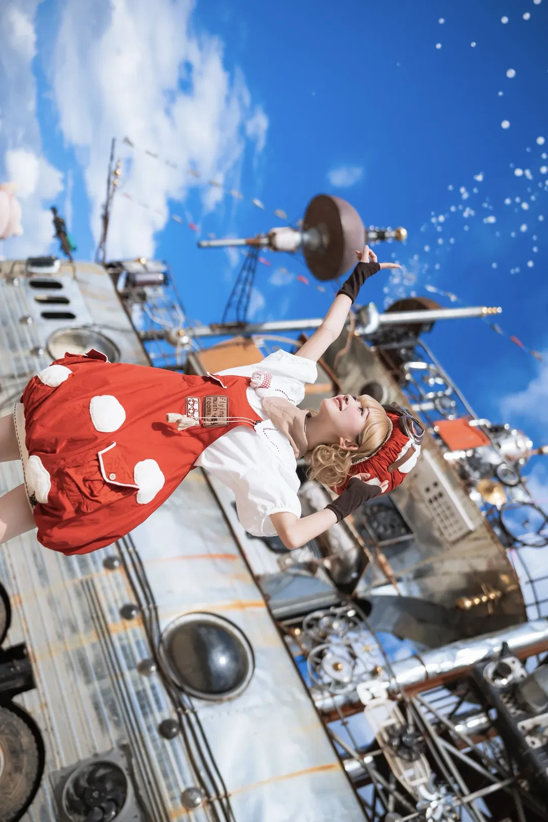 紅波點Lolita與機械飛行器，宮崎駿風奇幻旅拍 - 第 2 張