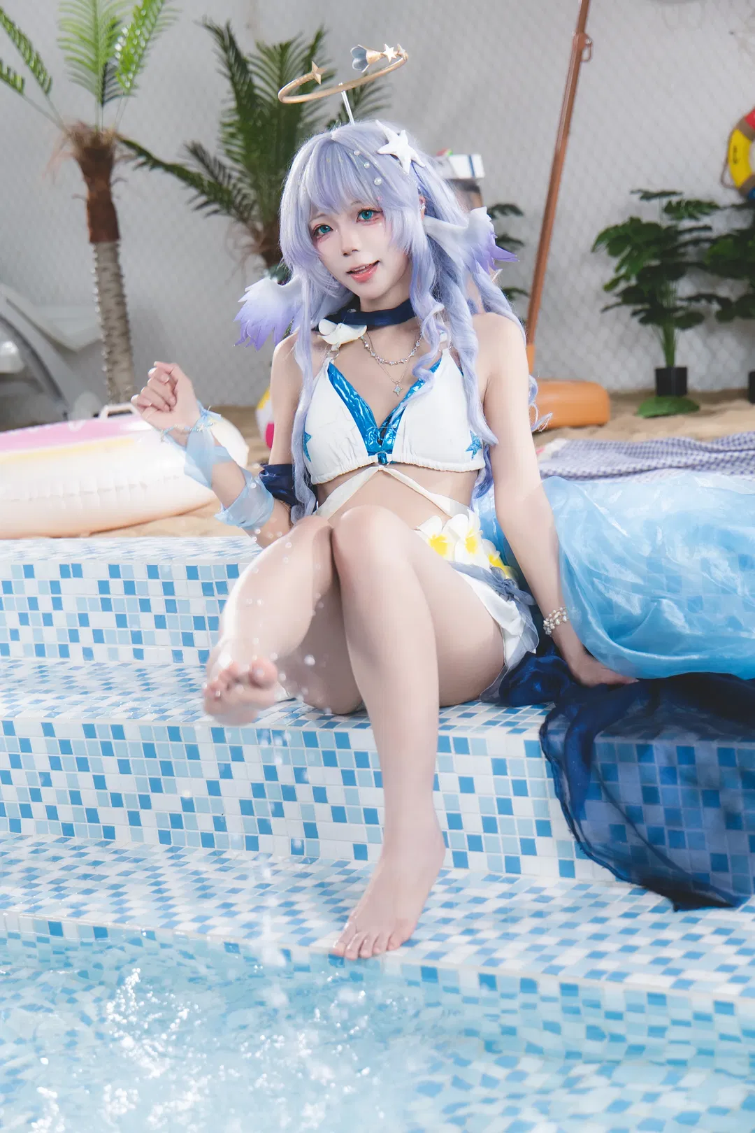 【知更鸟cos】夏日泳池边的清凉漫步 - 第 3 张