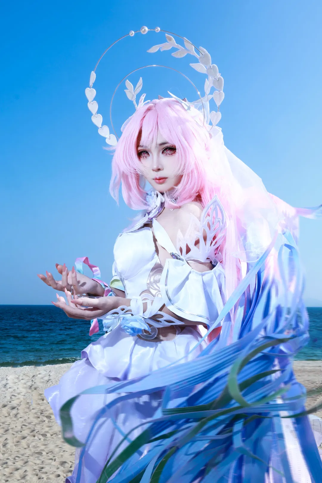 【大昔涟cos】海风与圣光交织的梦幻时刻 - 第 6 张