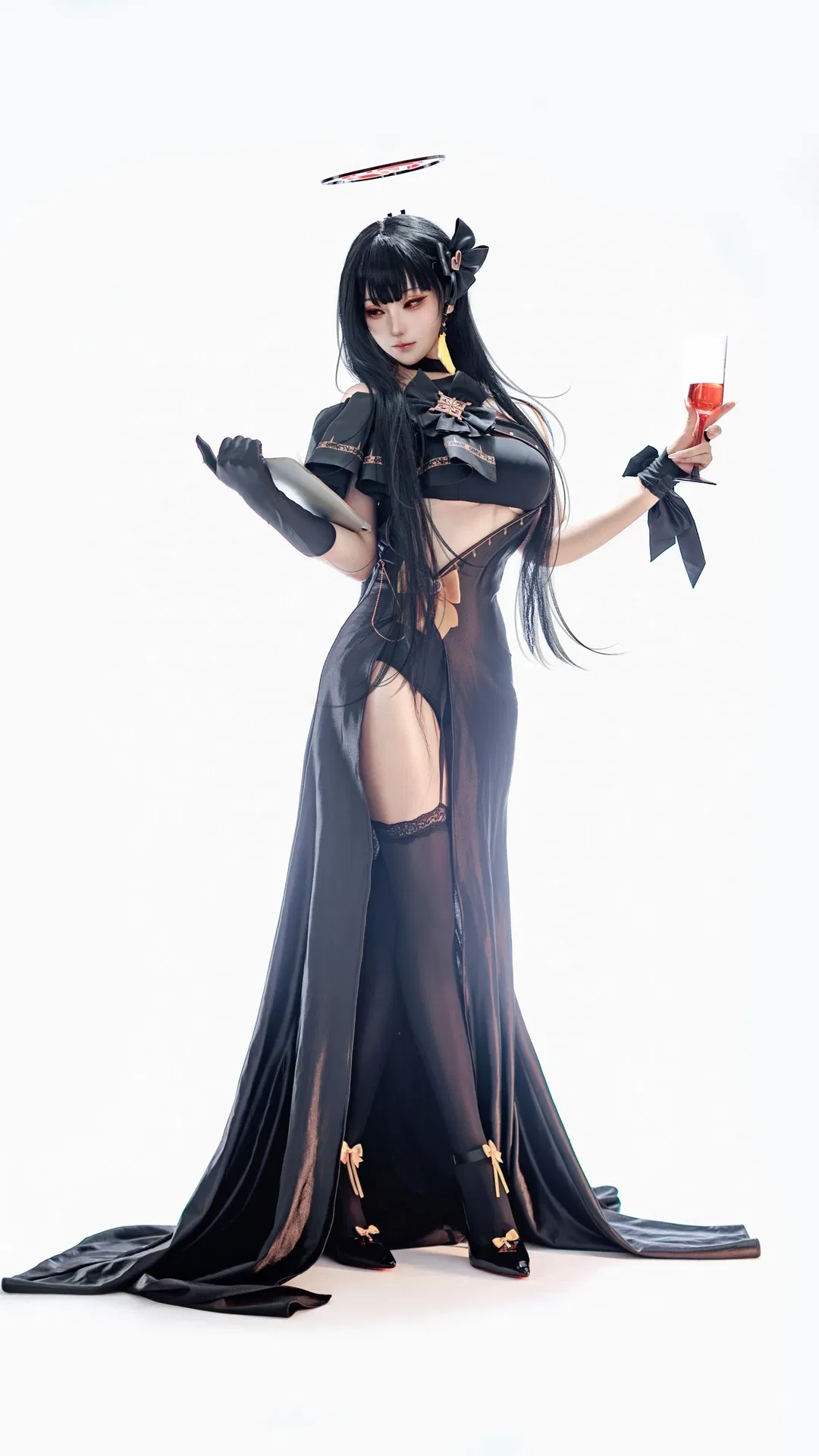 【调月莉音cos】蔚蓝档案里的会长大人，这套礼服气场拉满 - 第 2 张