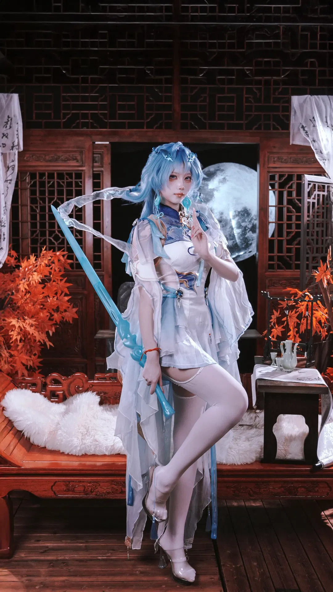 【清宵cos】鸣潮师尊的满月之夜 - 第 3 张