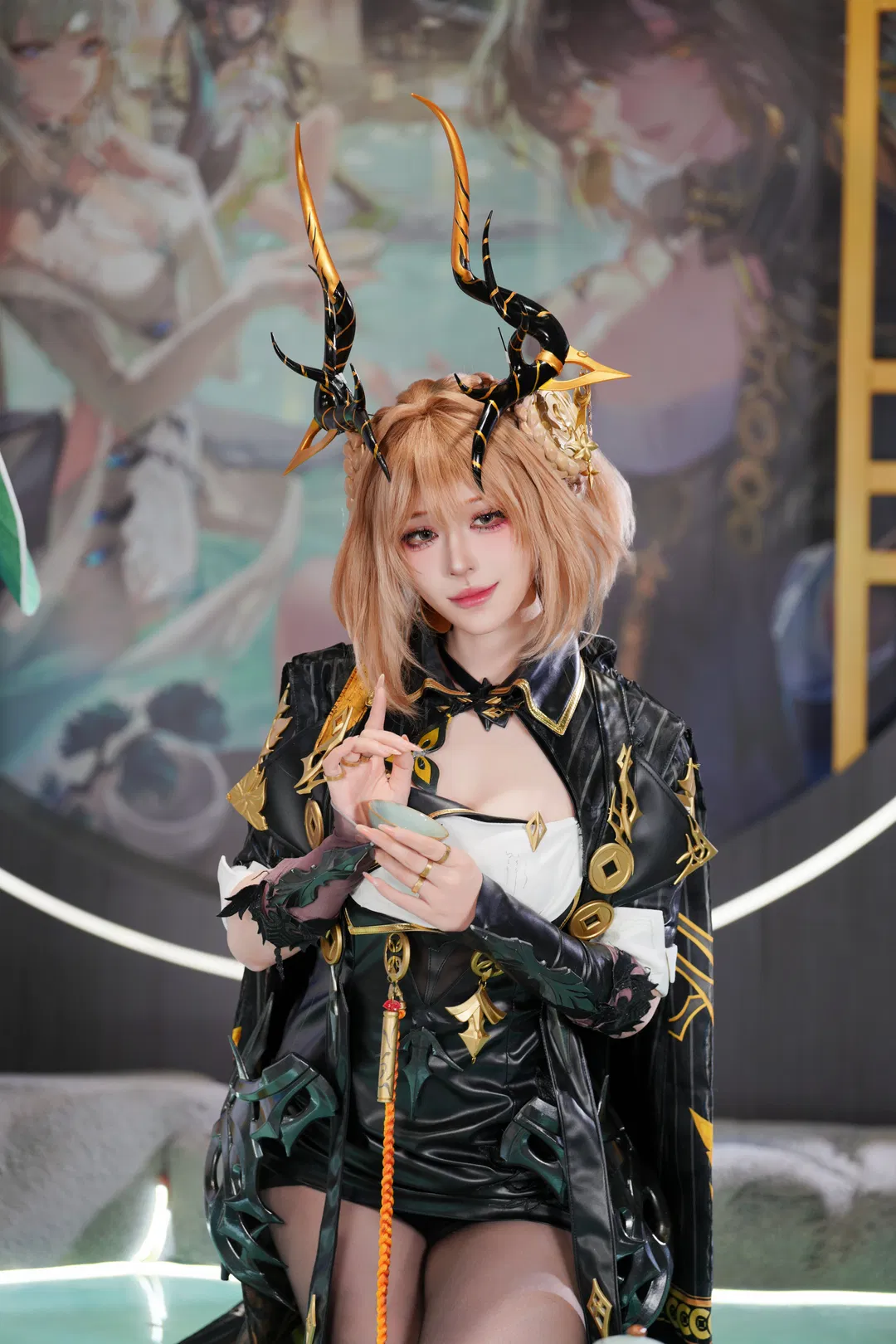 【止流cos】二重螺旋黑金造型漫展返图 - 第 1 张