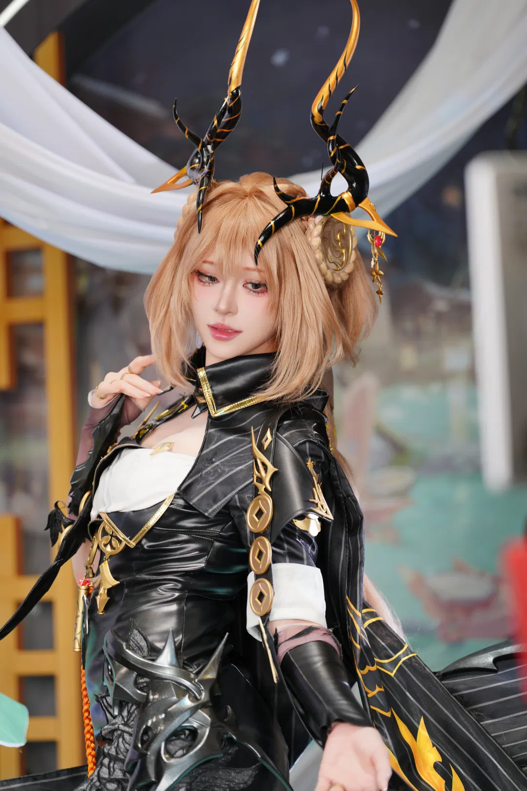 【止流cos】二重螺旋黑金造型漫展返图 - 第 2 张