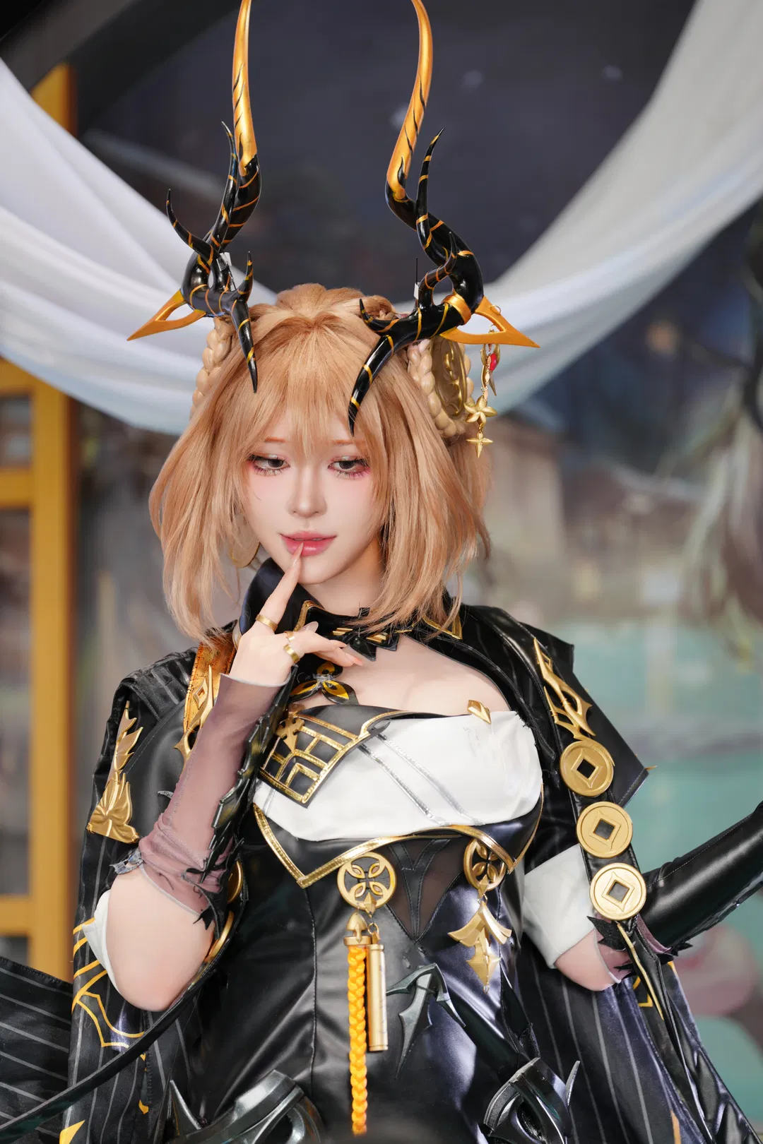 【止流cos】二重螺旋黑金造型漫展返图 - 第 3 张