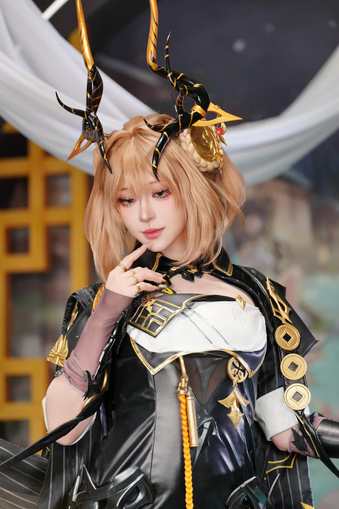 【止流cos】二重螺旋黑金造型漫展返图 - 第 4 张