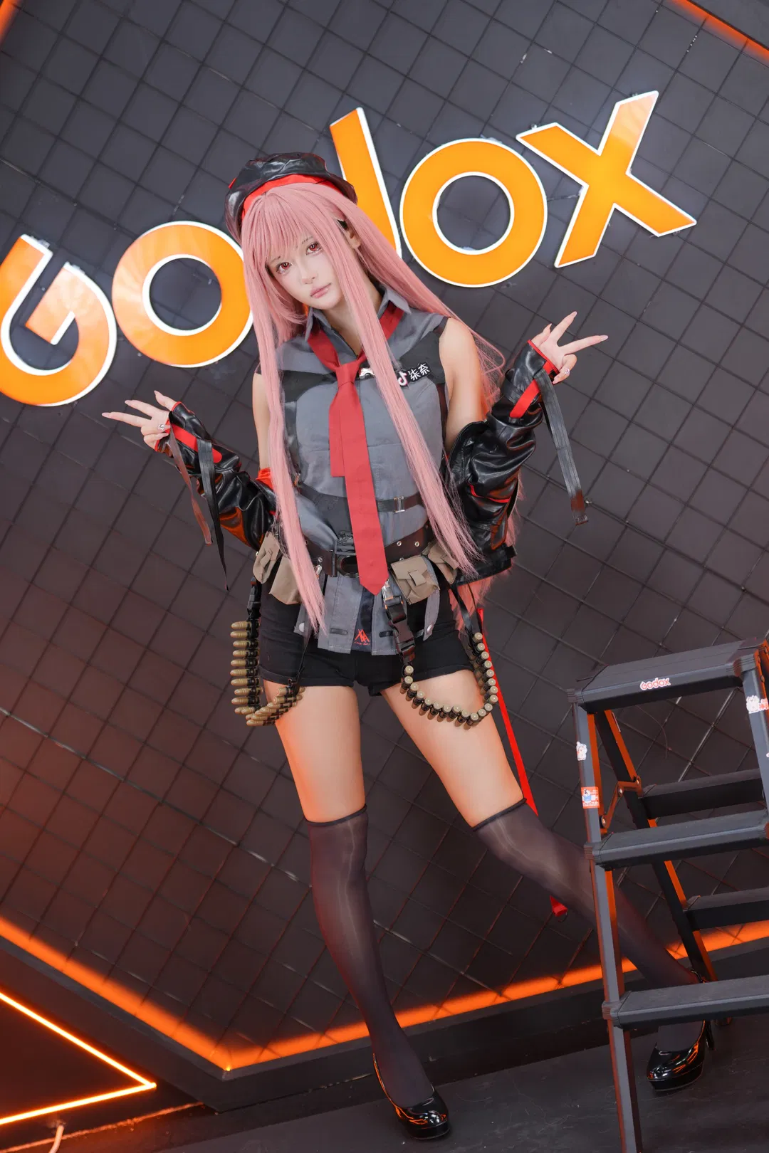 【拉毗cos】胜利女神战术装备漫展场照 - 第 3 张