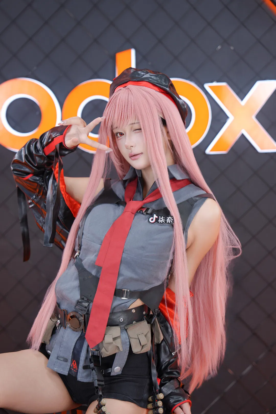 【拉毗cos】胜利女神战术装备漫展场照 - 第 6 张
