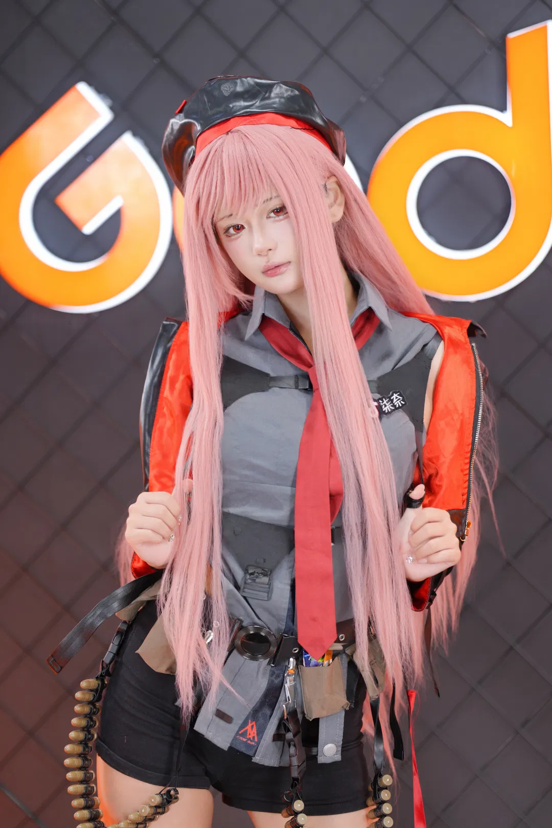 【拉毗cos】胜利女神战术装备漫展场照 - 第 9 张