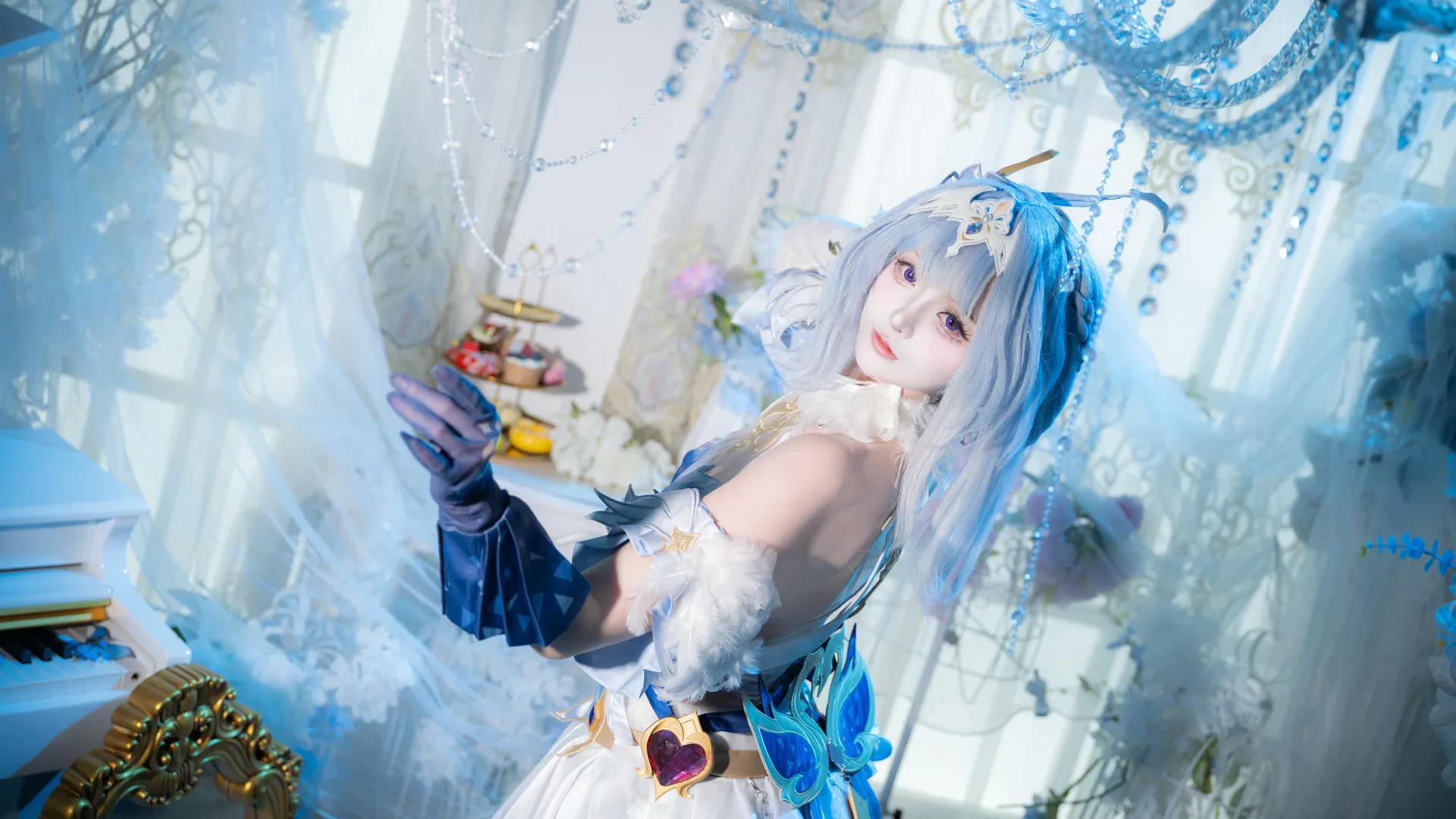 【奥黛塔cos】原神白欧棚里的冷调蓝光芭蕾 - 第 6 张