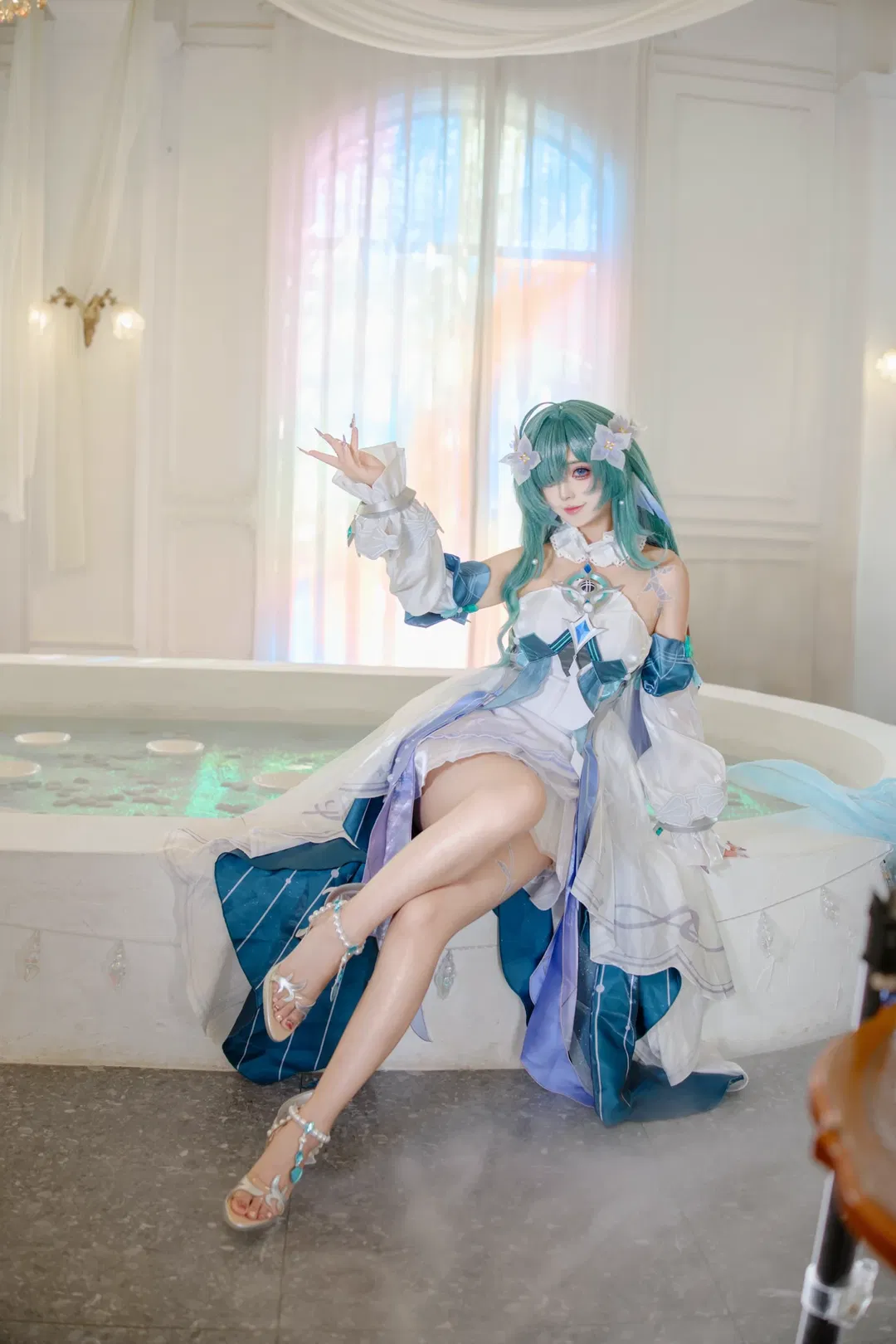 【沃雅妮莎cos】原神水之秘境的梦幻定格 - 第 2 张