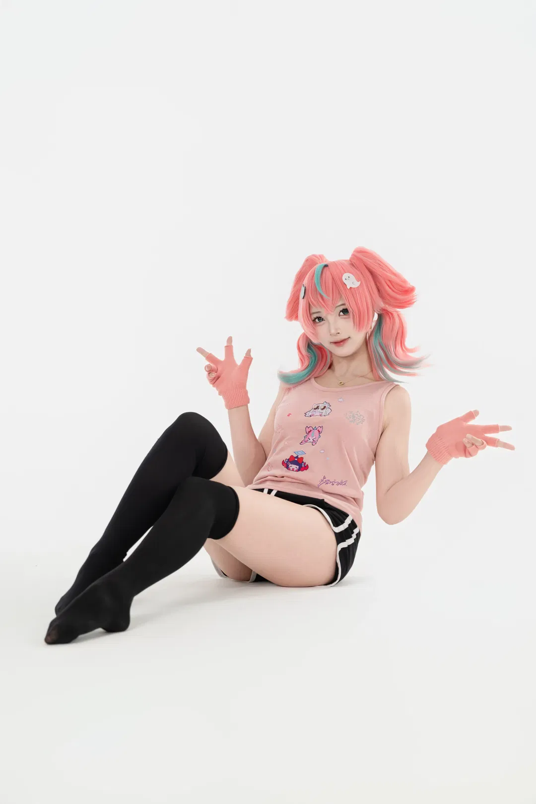 【爱芮cos】绝区零爱芮的疯狂星期四穿搭 - 第 5 张
