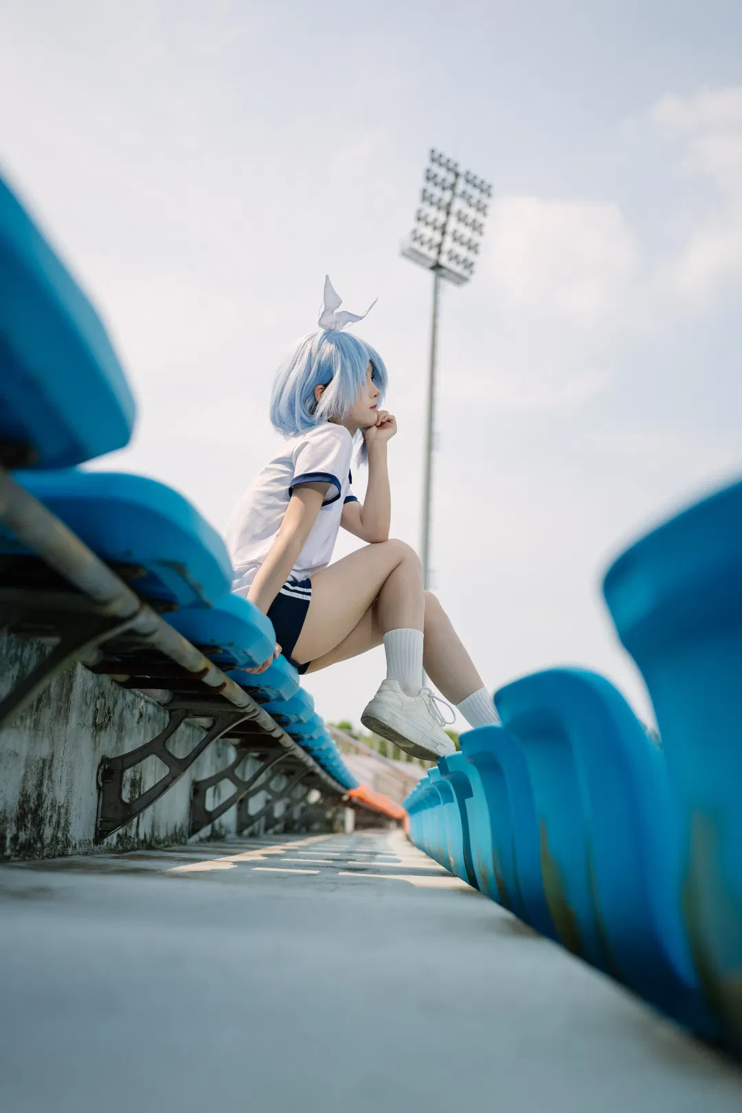 【阿罗娜cos】体育场的蓝白夏日，体操服日常记录 - 第 1 张
