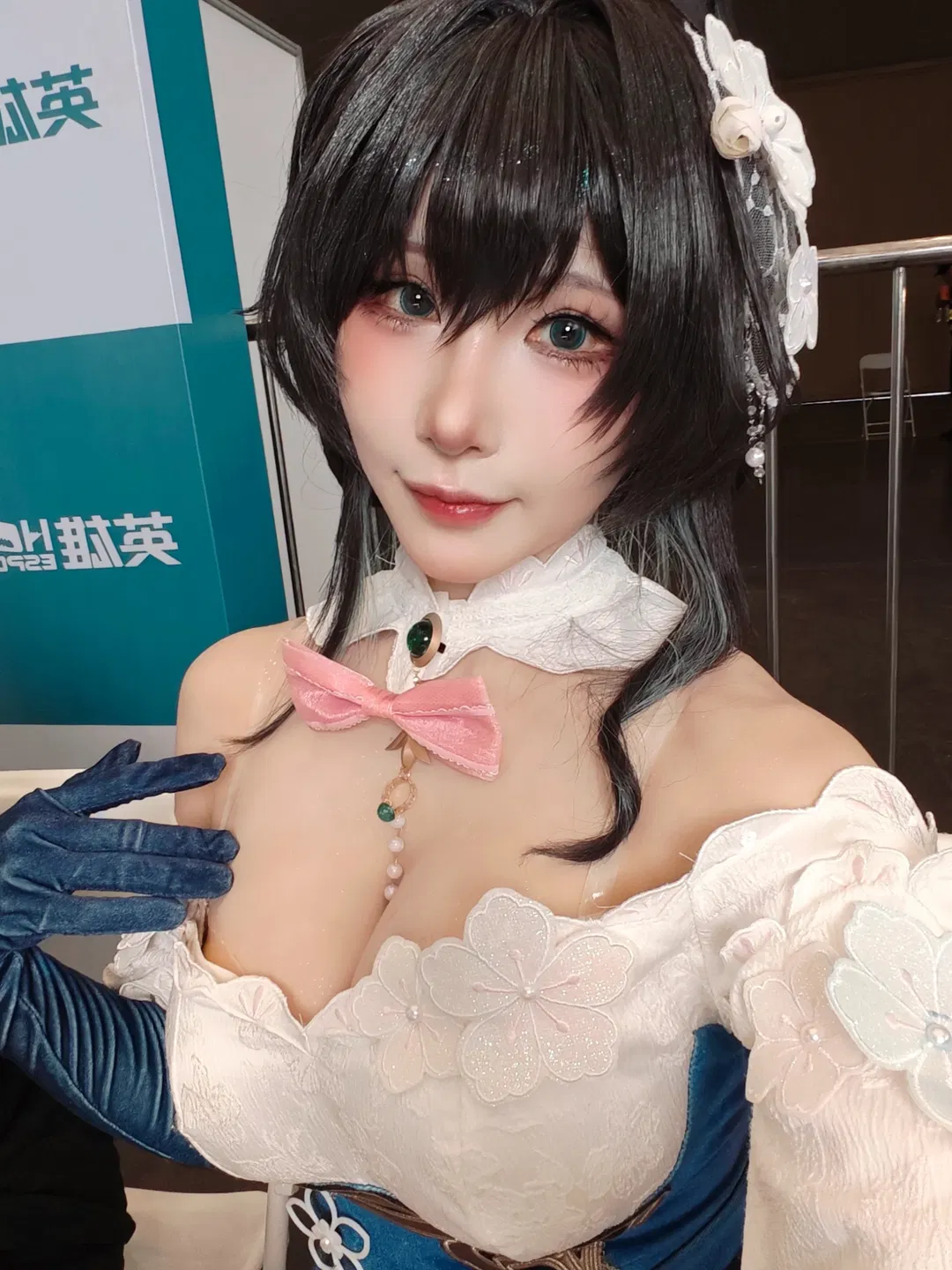郑州漫展嘉宾体验，这套女团风装扮细节拉满 - 第 5 张
