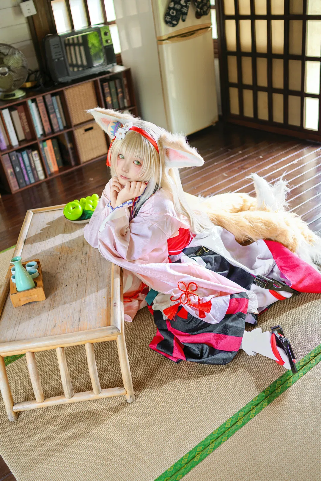 【铃兰cos】明日方舟的复古和风与毛绒大尾巴 - 第 8 张