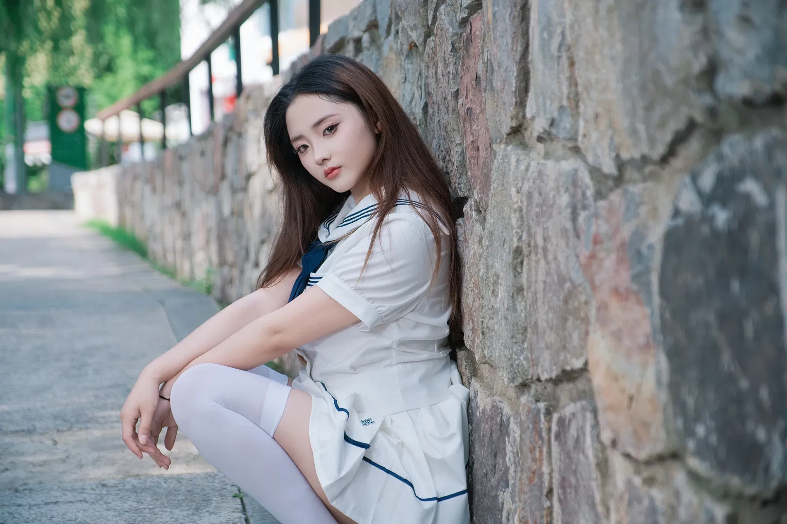 雾水连天里的JK制服少女写真 - 第 6 张
