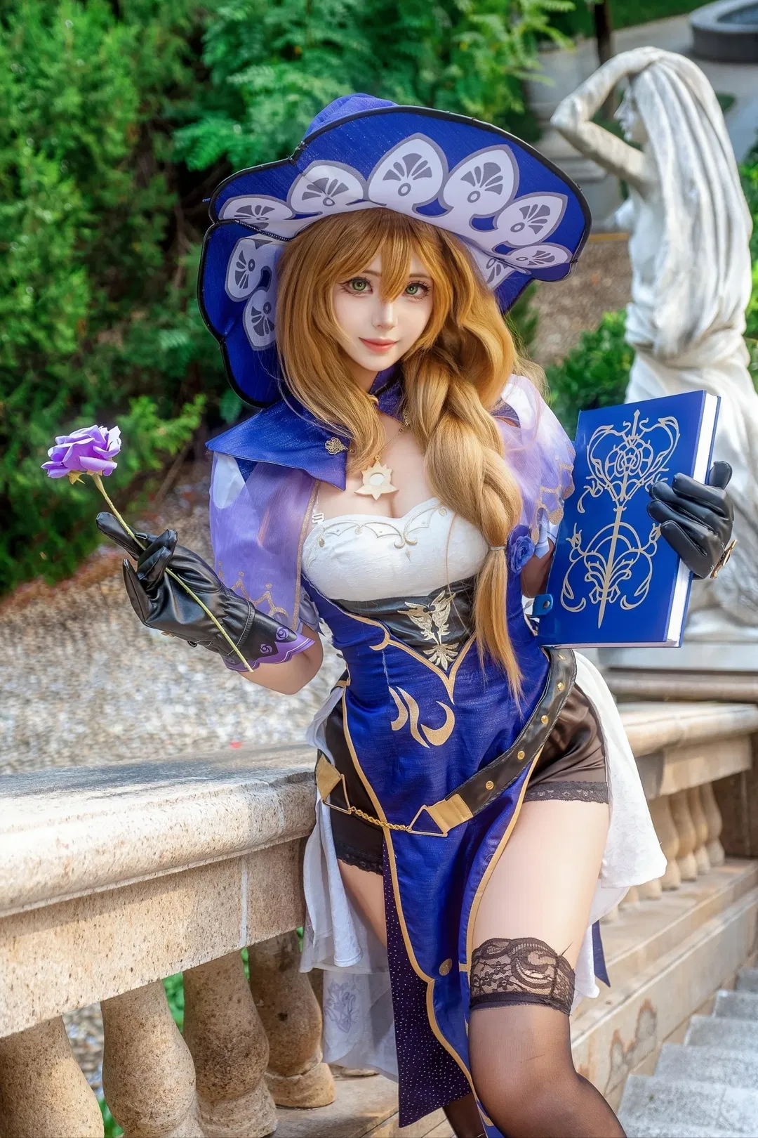 【麗莎cos】原神魔法使的外景記錄，紫玫瑰與舊書的奇妙碰撞 - 第 1 張