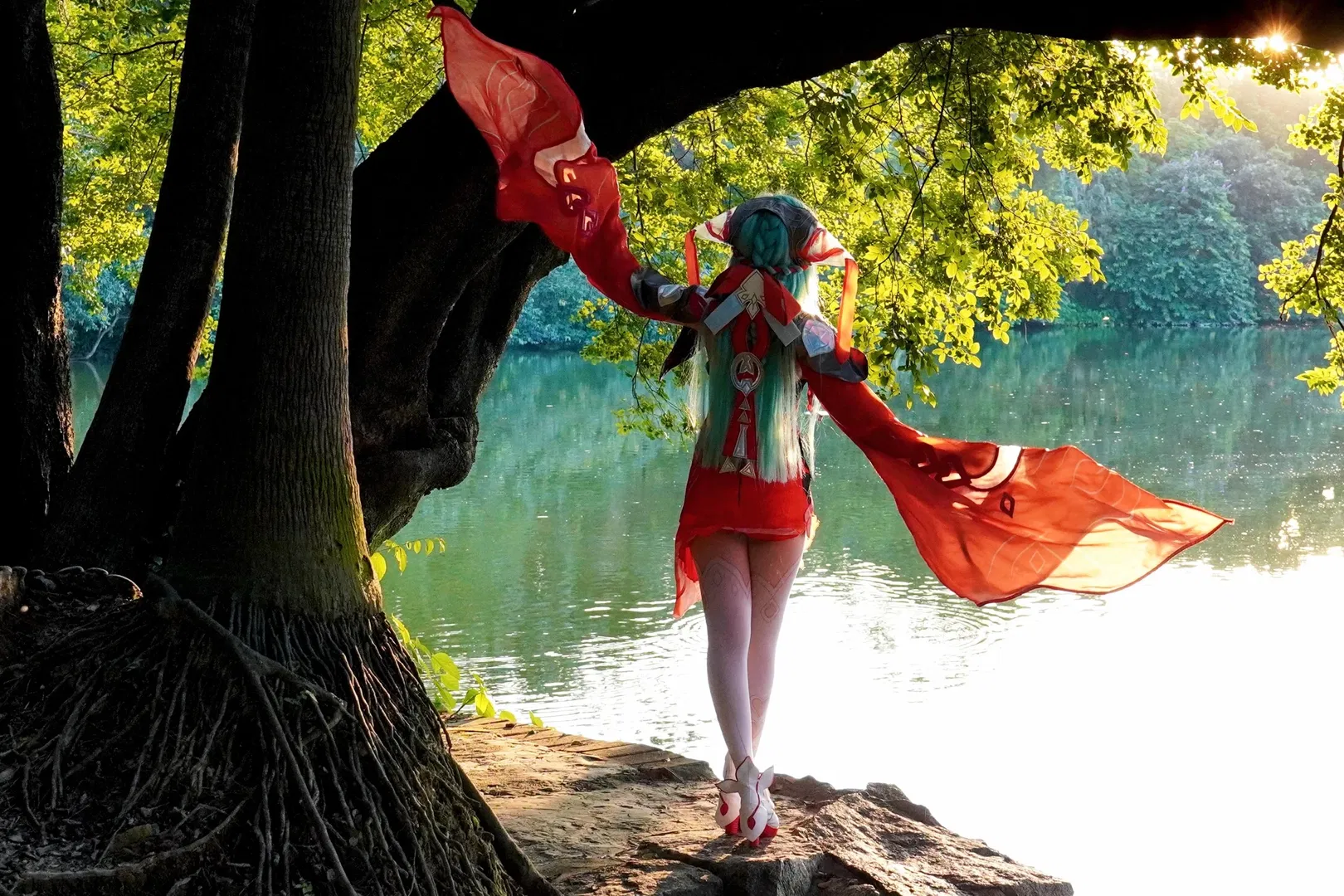 【少司缘cos】佛山中山公园古风建筑与湖畔的完美适配 - 第 6 张